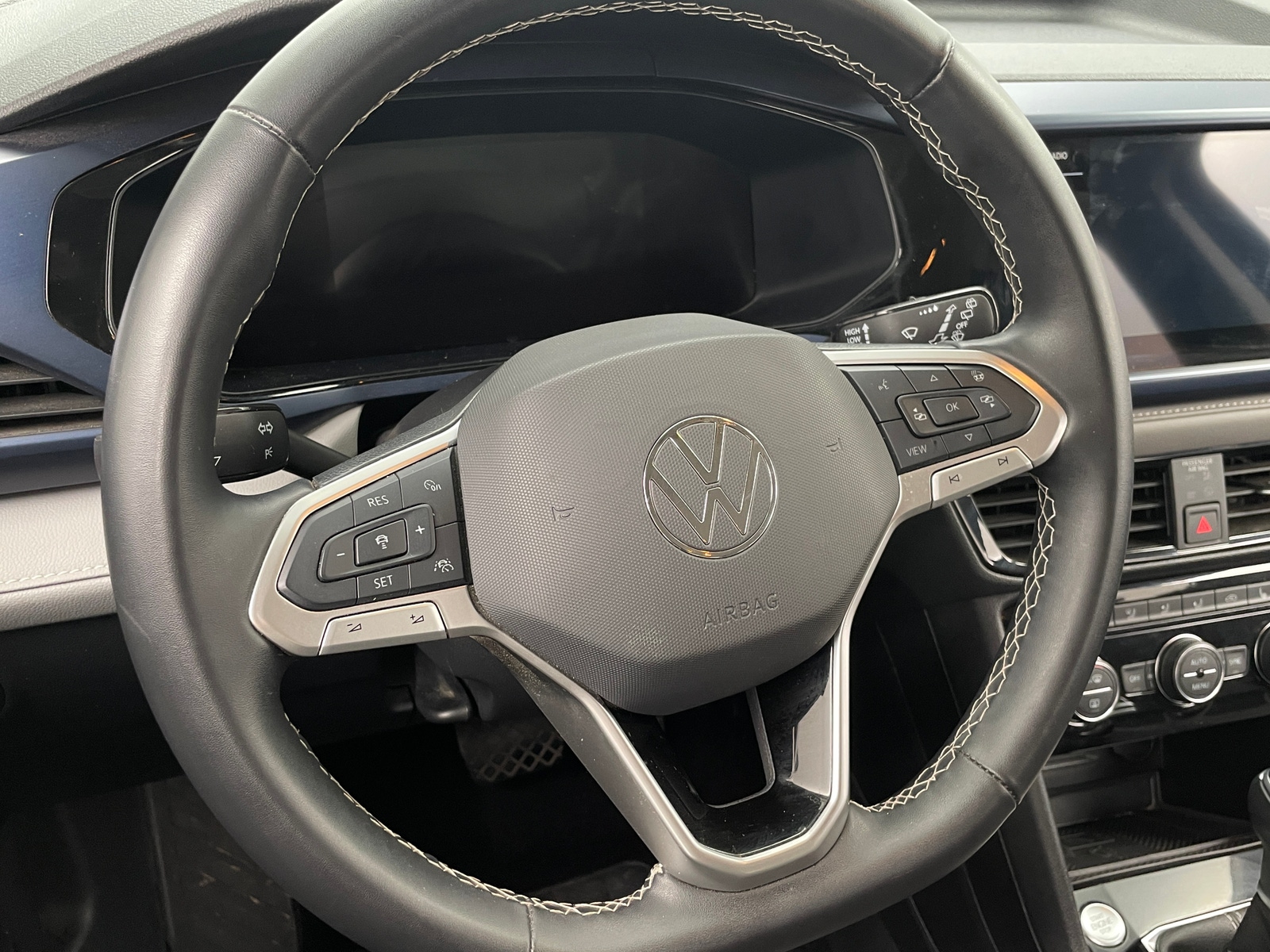 Thumbnail: 2024 Volkswagen Taos - 5