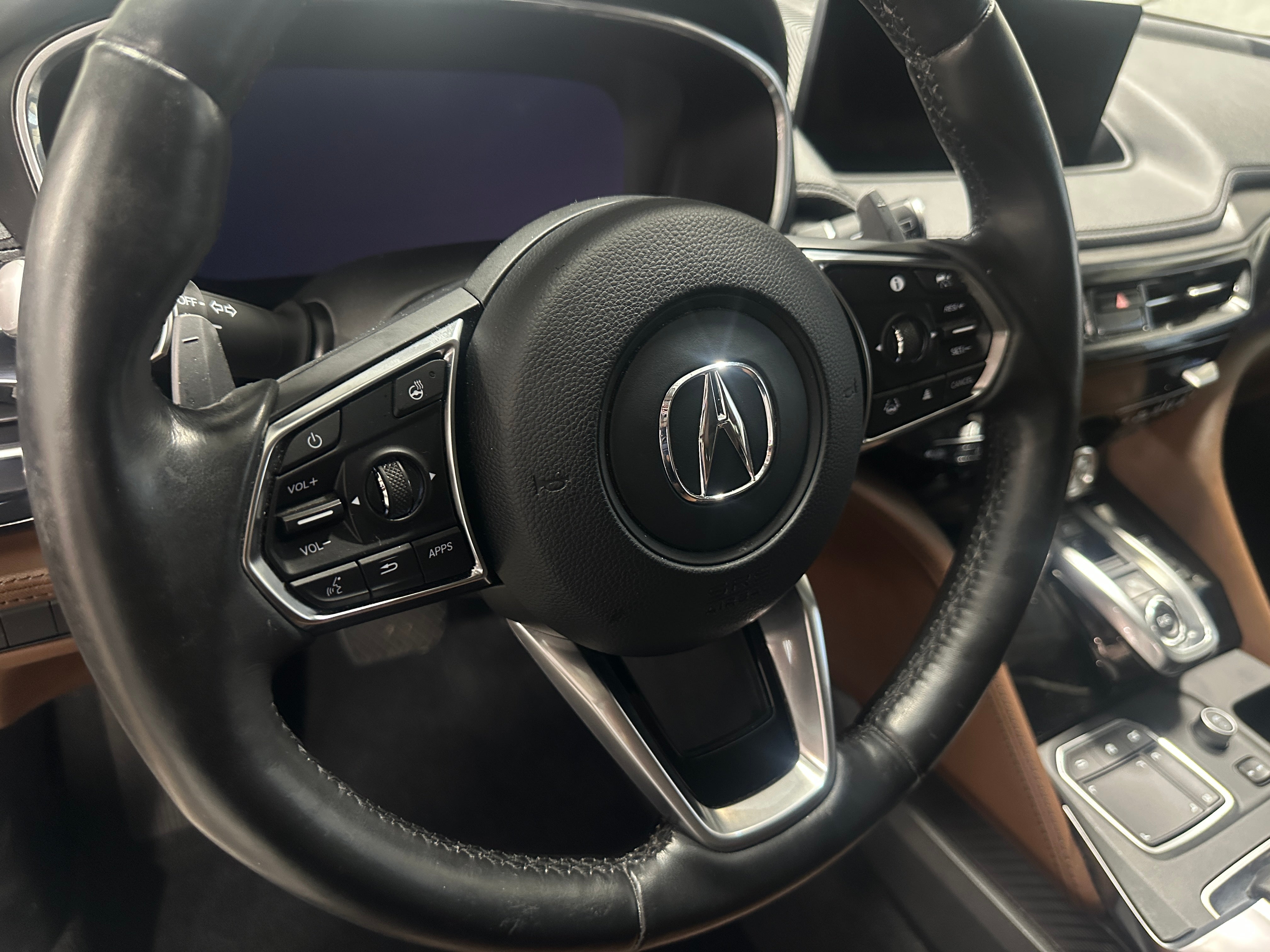 Thumbnail: 2022 Acura MDX - 4