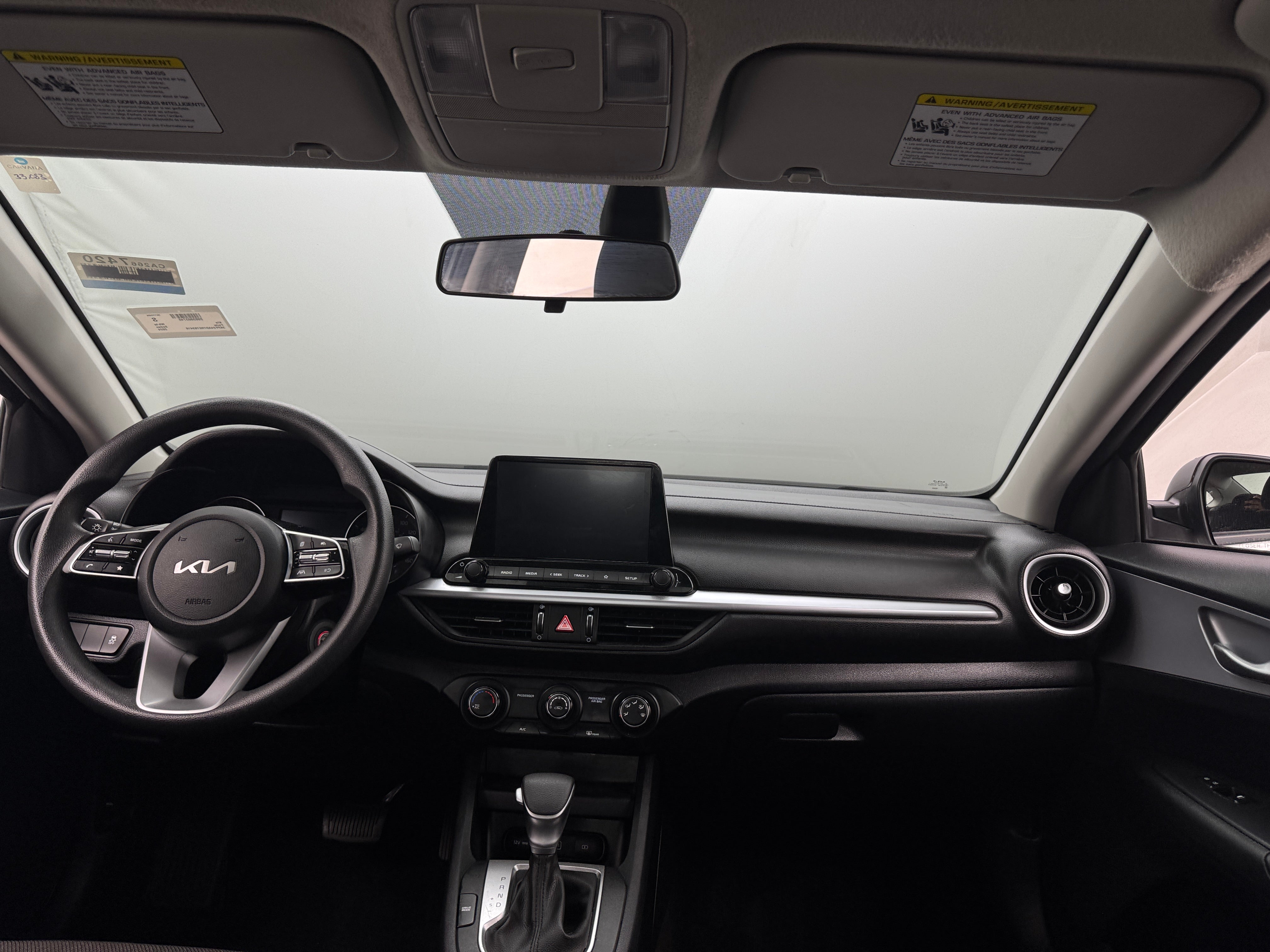 Thumbnail: 2024 Kia Forte - 3
