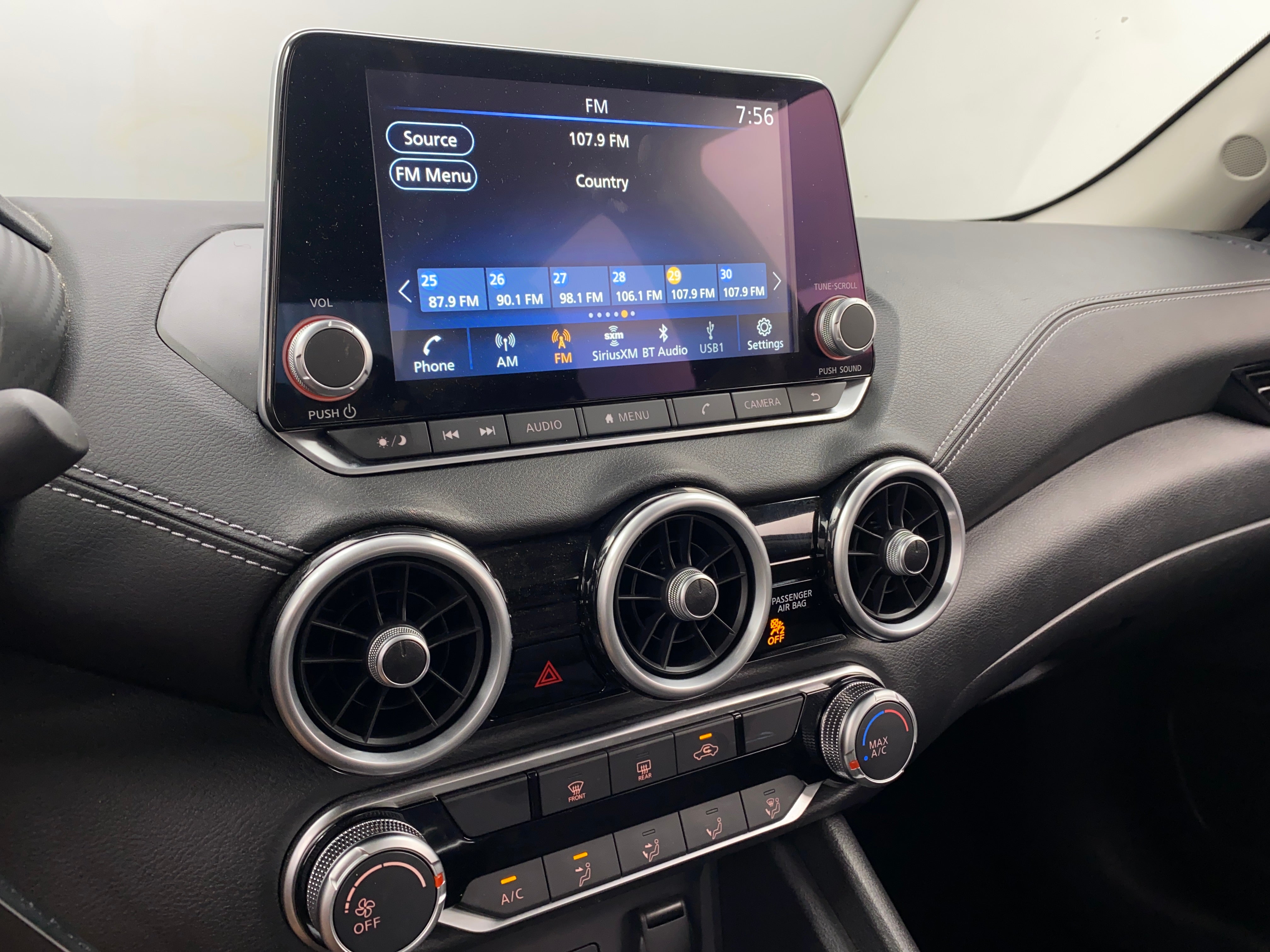 2024 Nissan Sentra SV 4