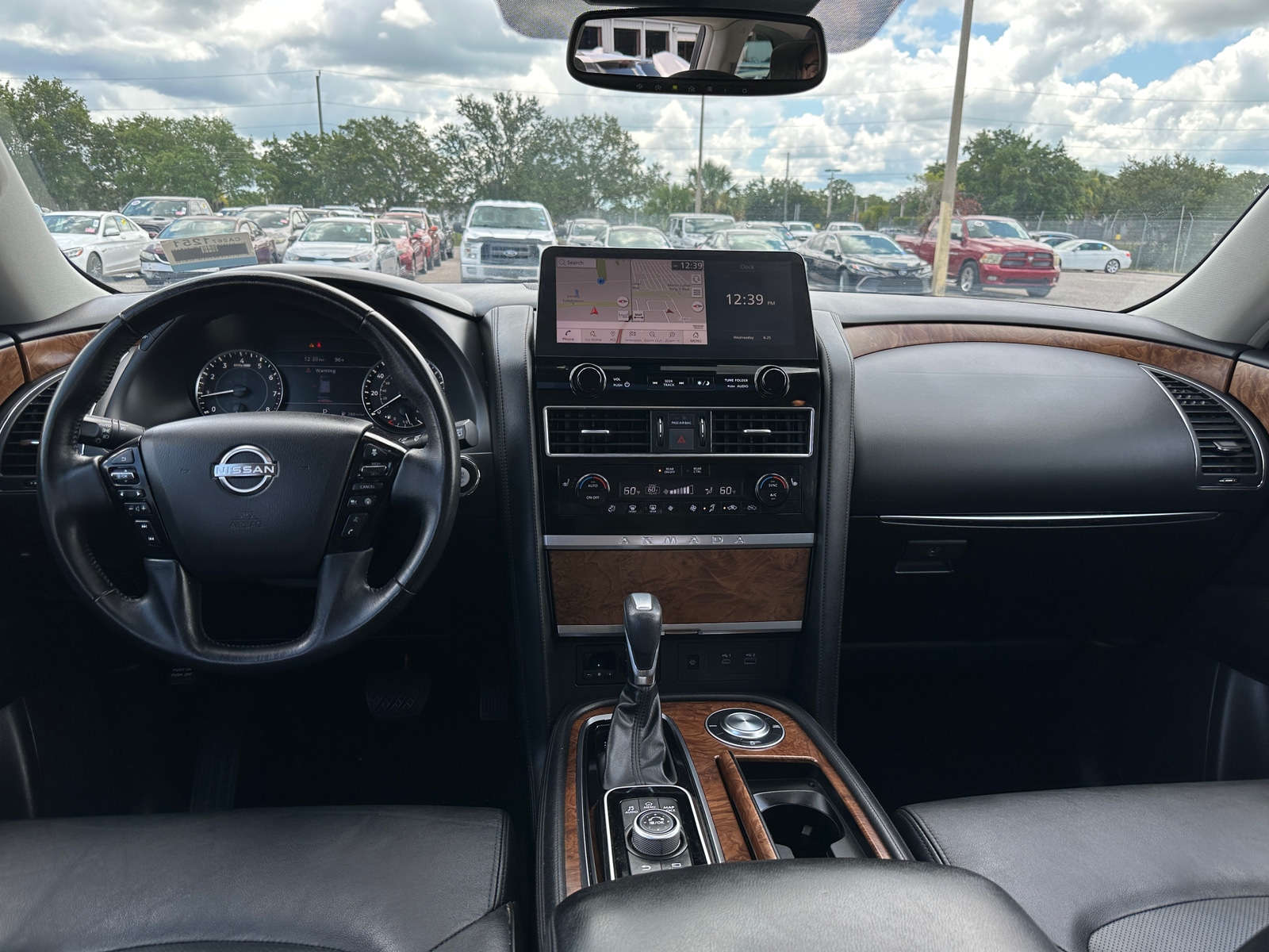 Thumbnail: 2023 Nissan Armada - 2