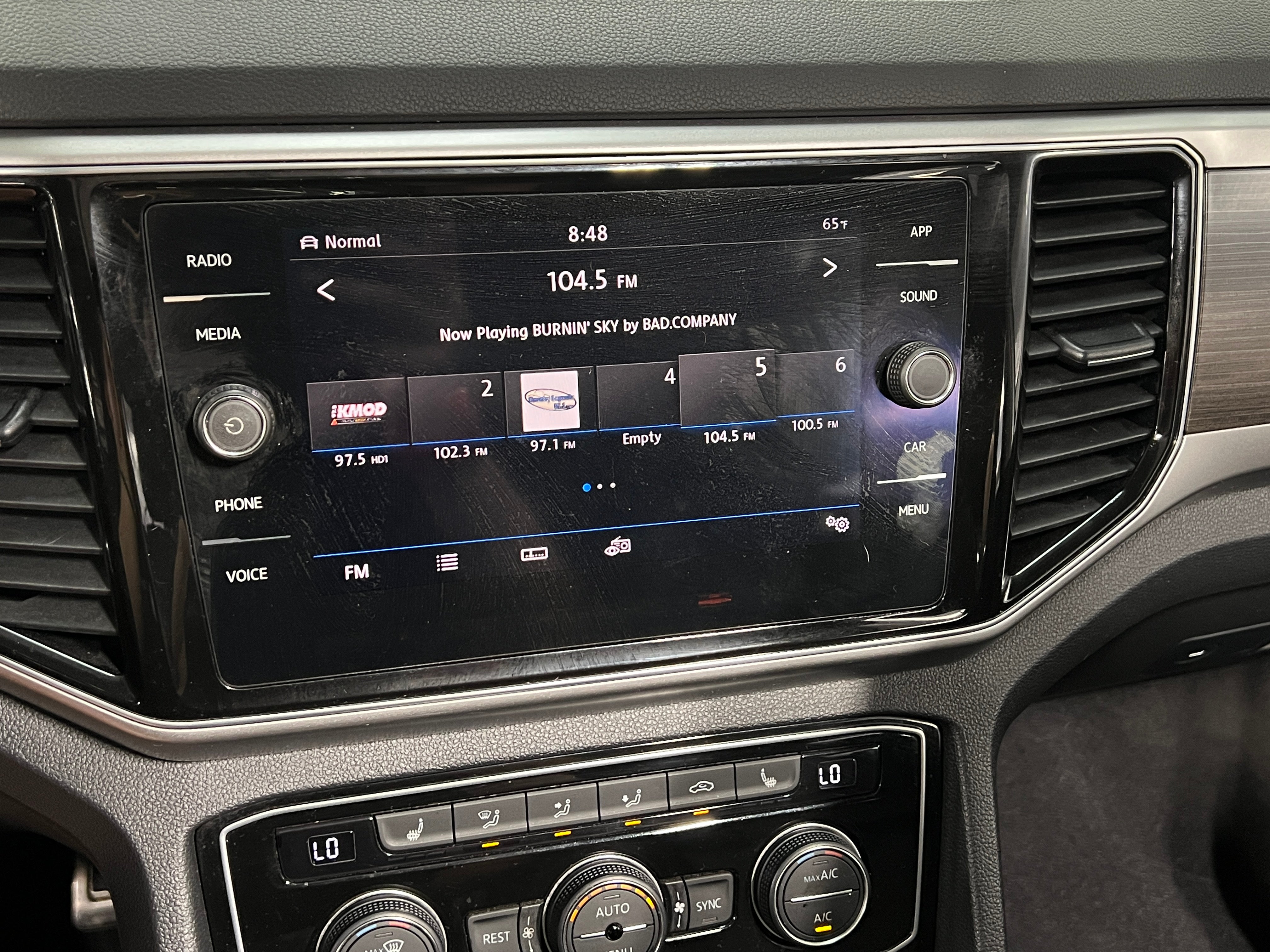 2018 Volkswagen Atlas SEL 3