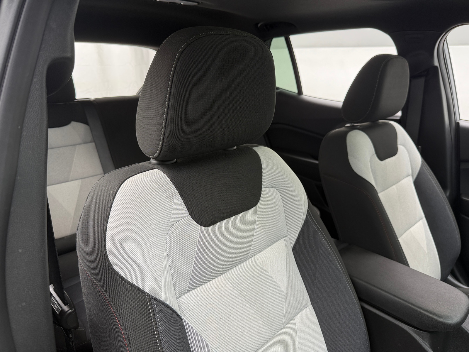 Thumbnail: 2024 Chevrolet Trax - 2