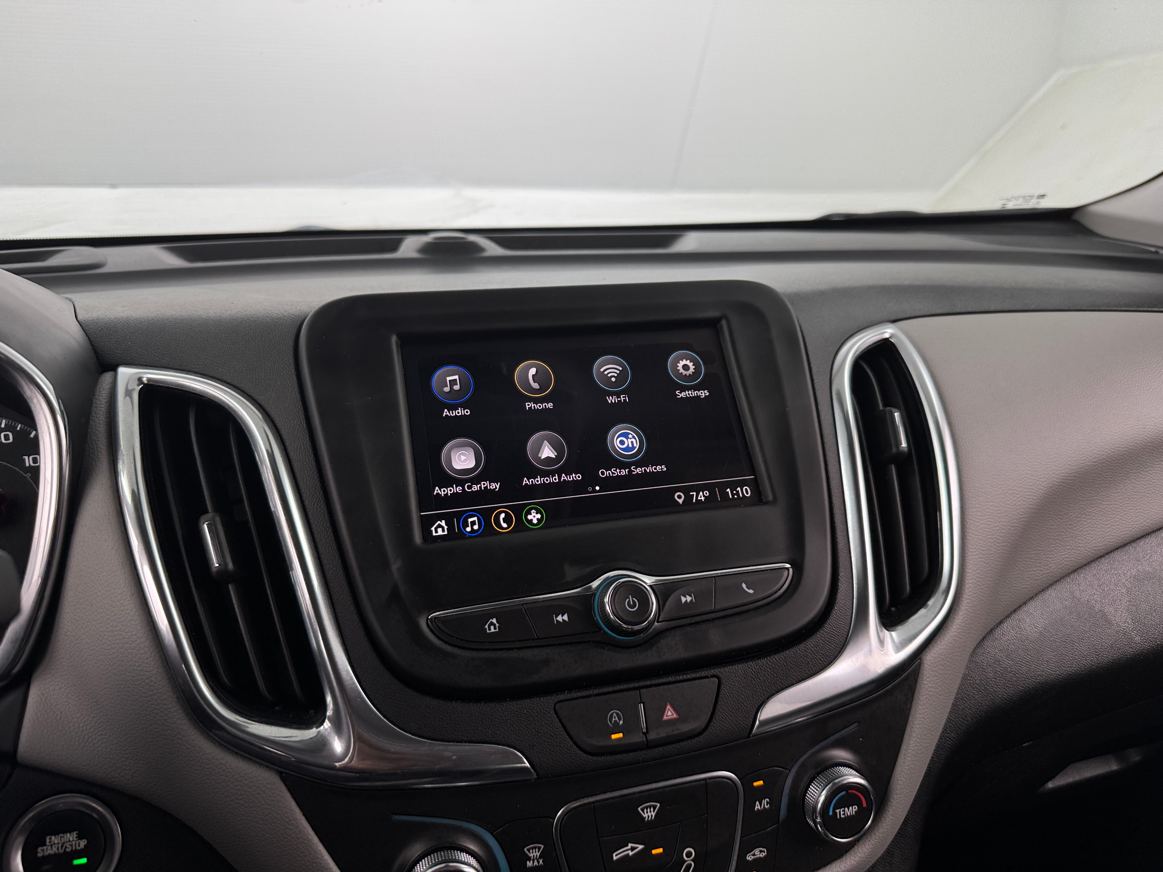 Thumbnail: 2023 Chevrolet Equinox - 4