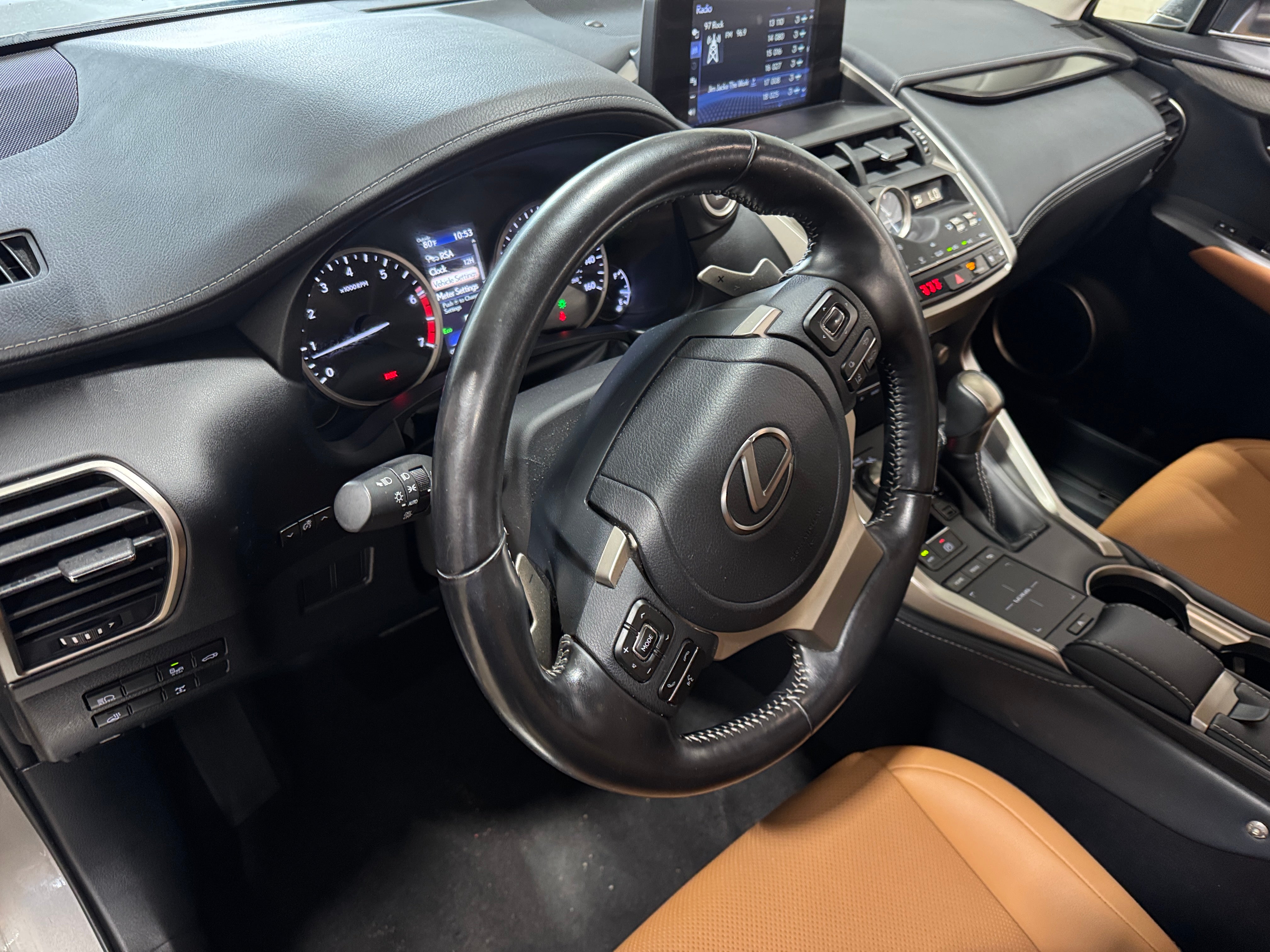 2021 Lexus NX 300 2