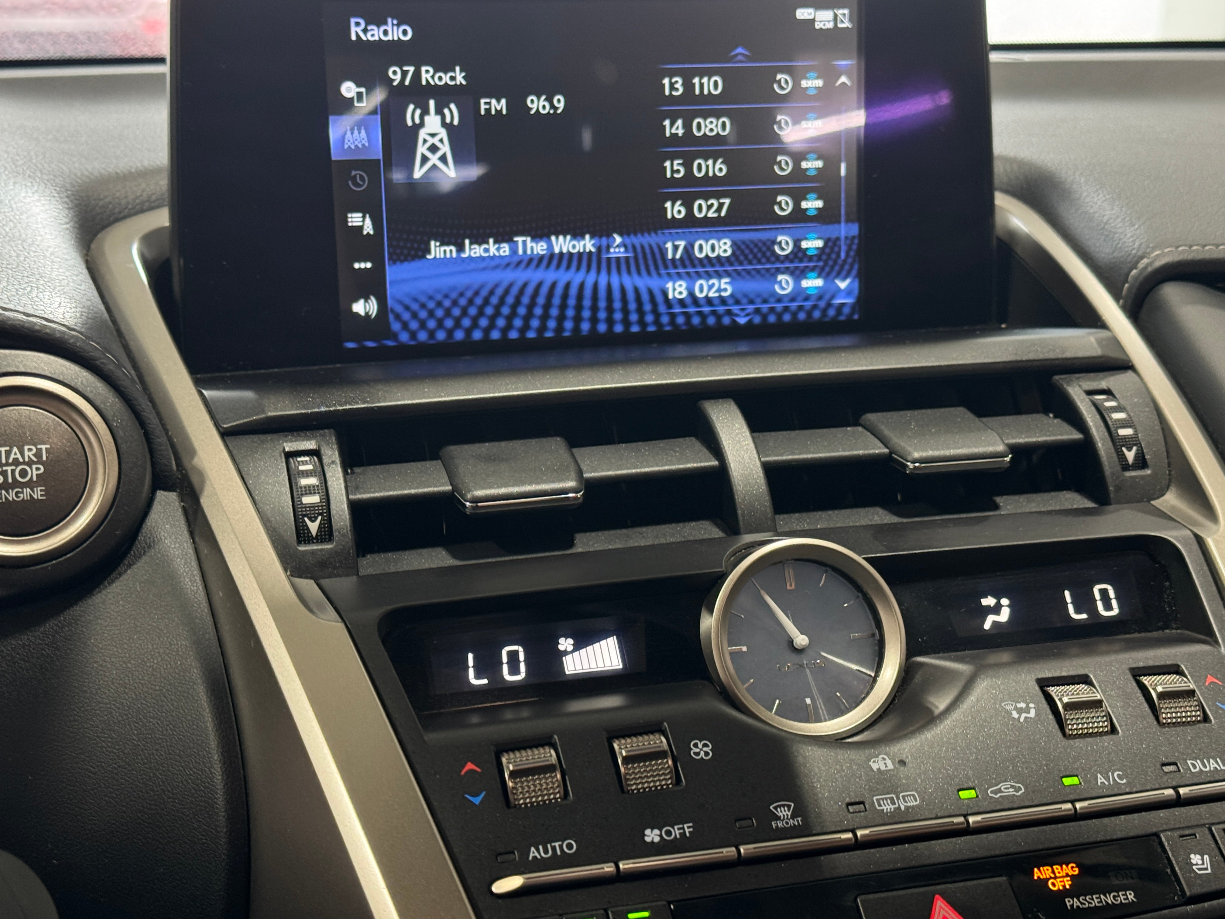 2021 Lexus NX 300 3