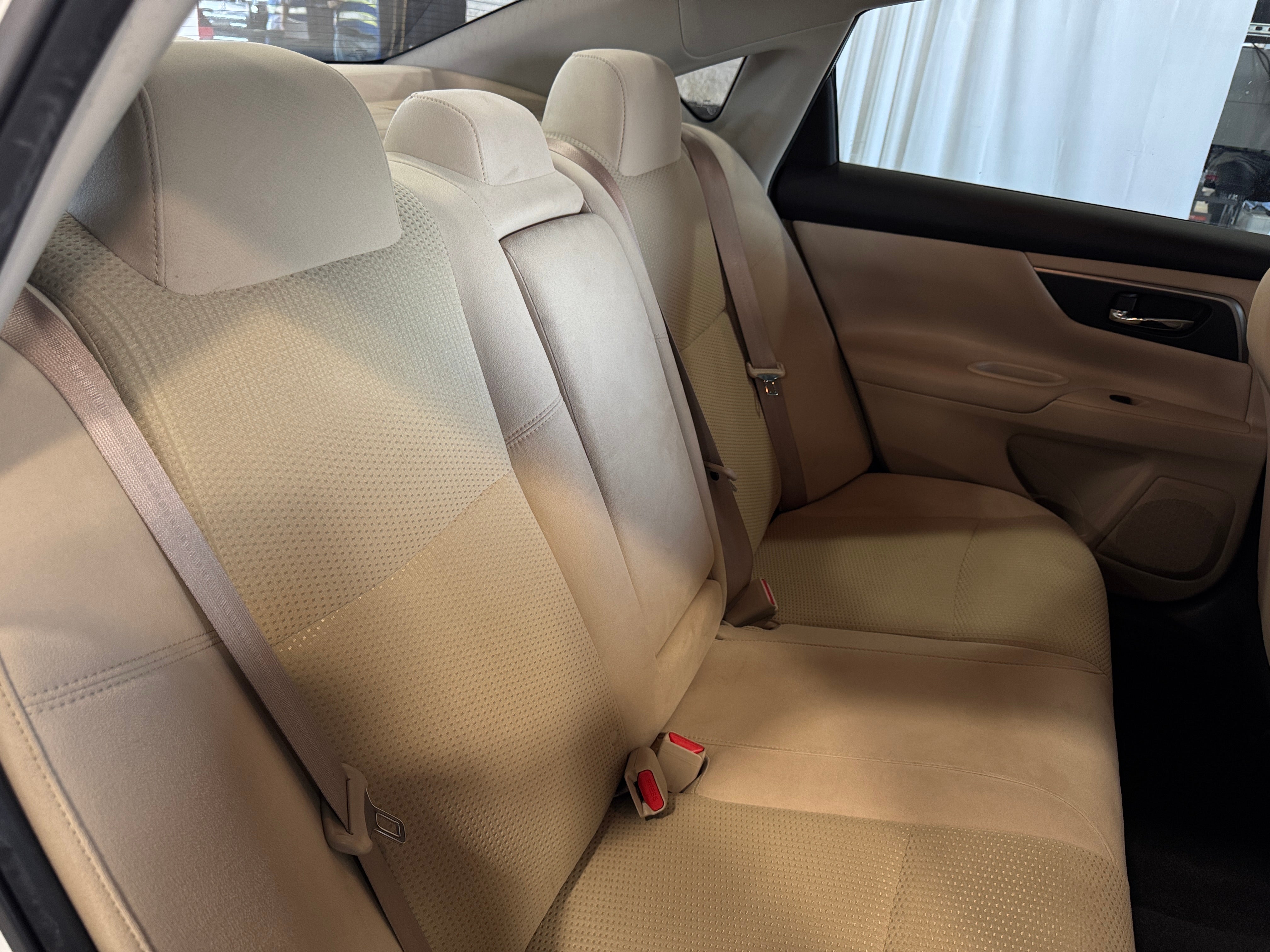 2015 Nissan Altima S 6
