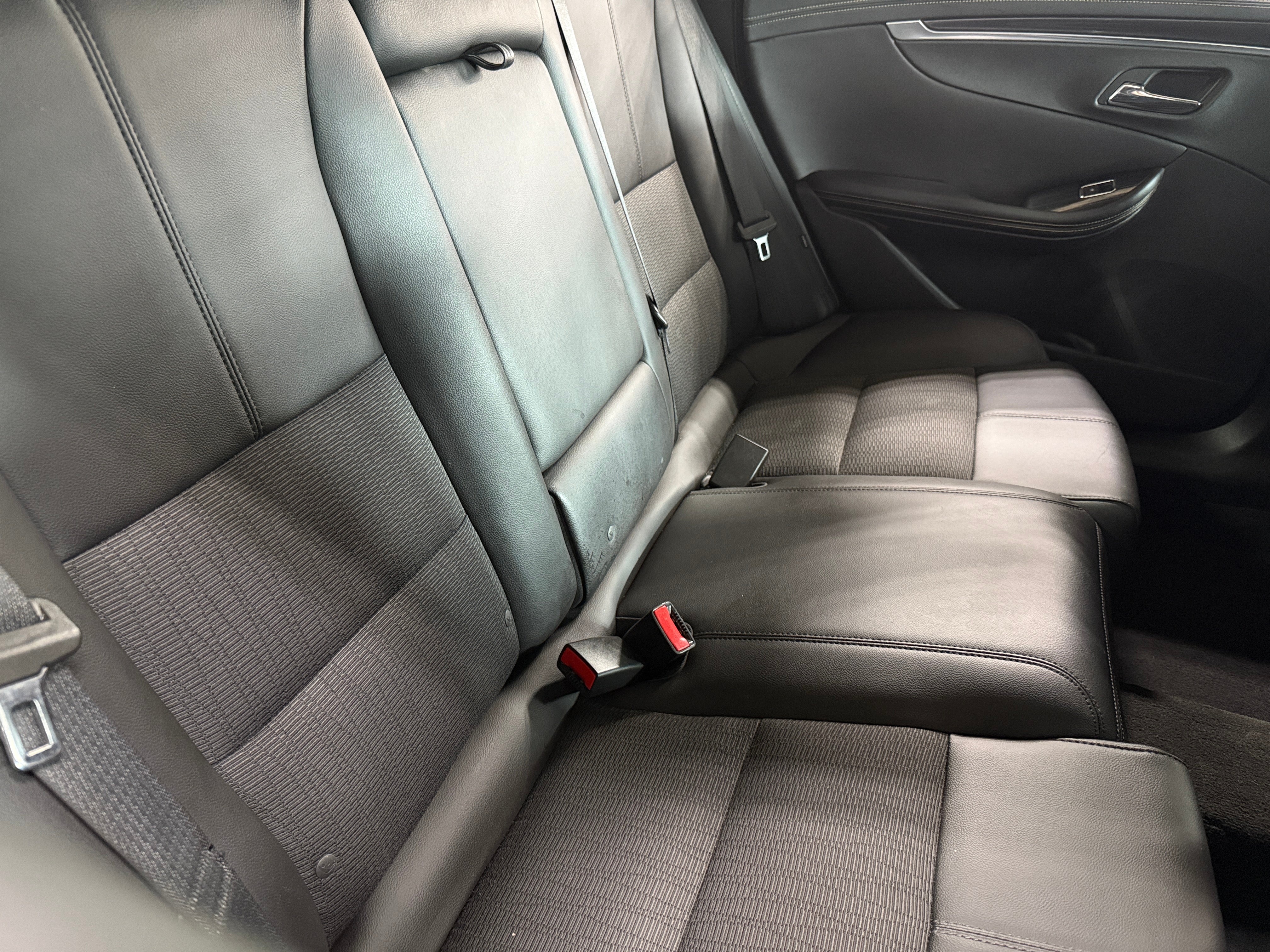 2019 Chevrolet Impala LT 5