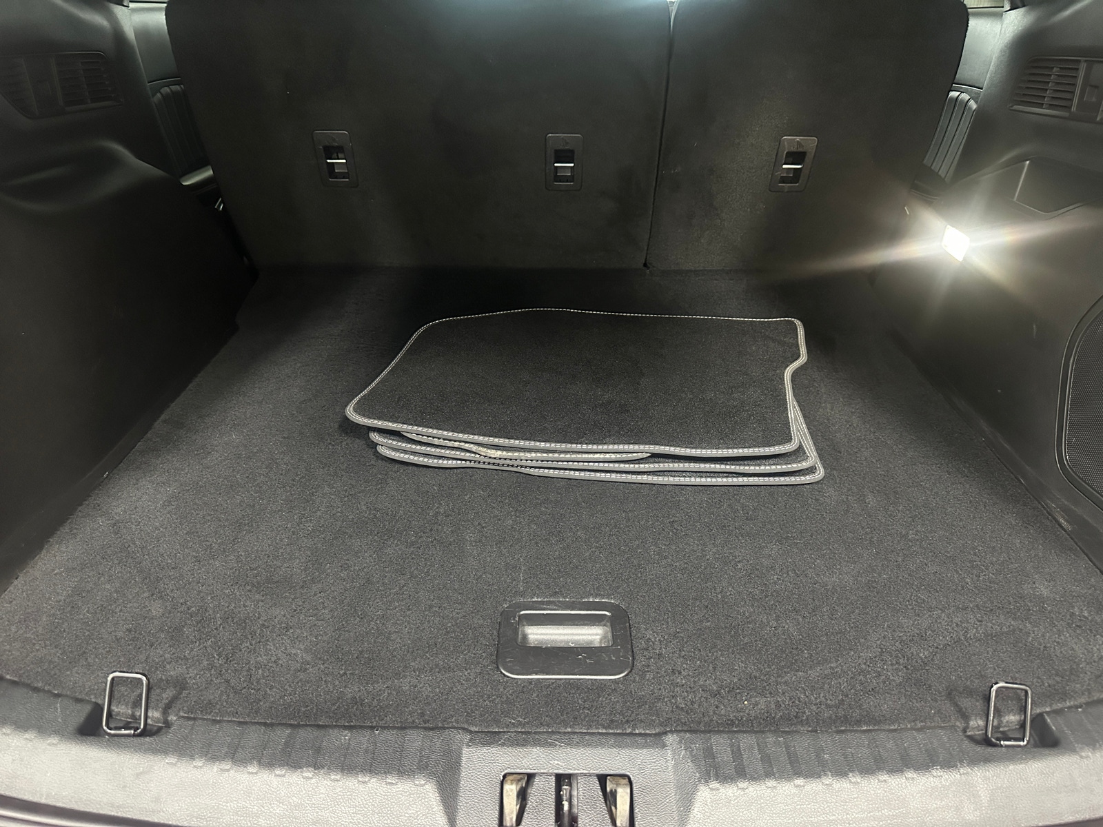 Thumbnail: 2024 Ford Edge - 6