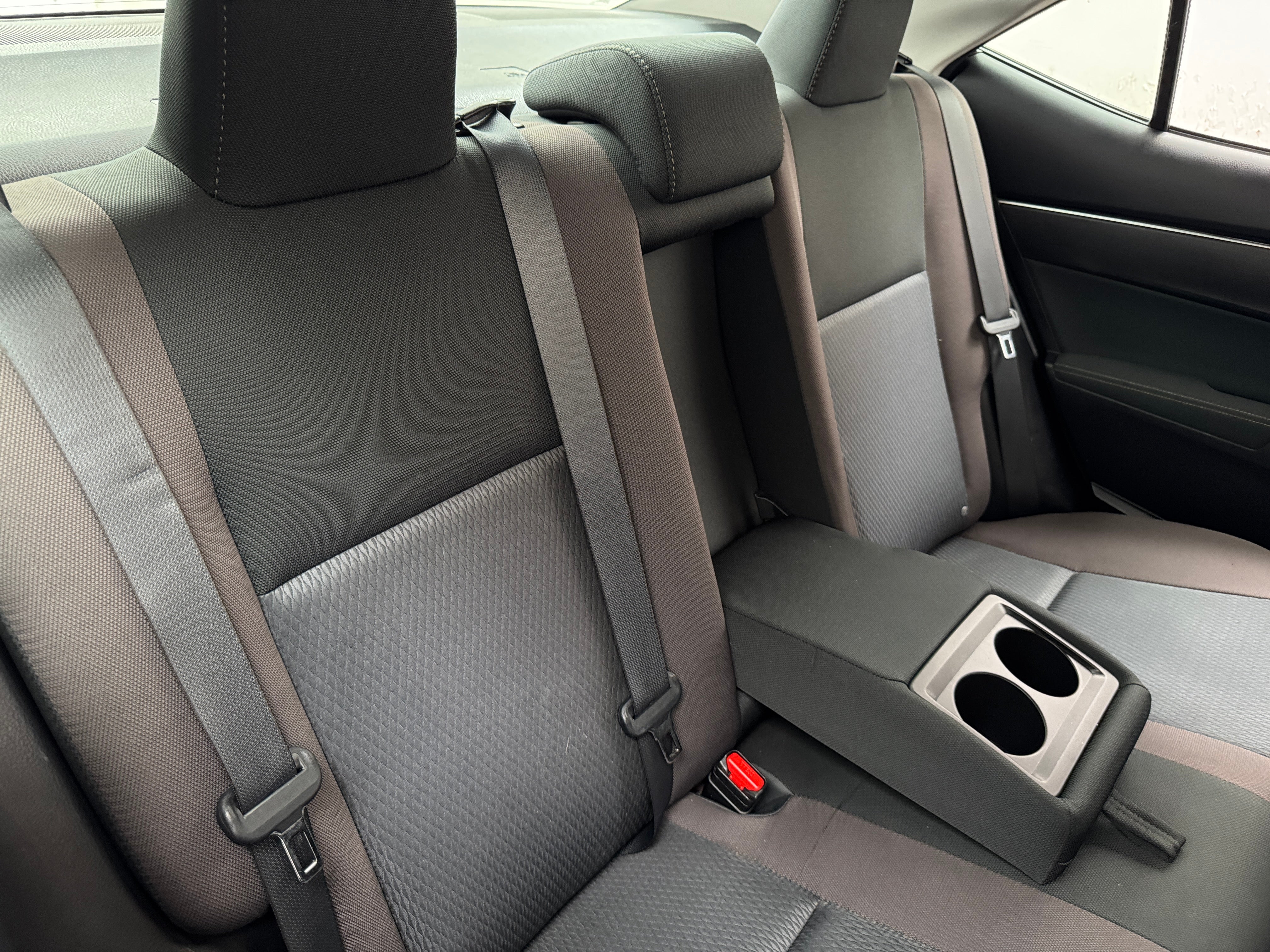 2017 Toyota Corolla LE 6