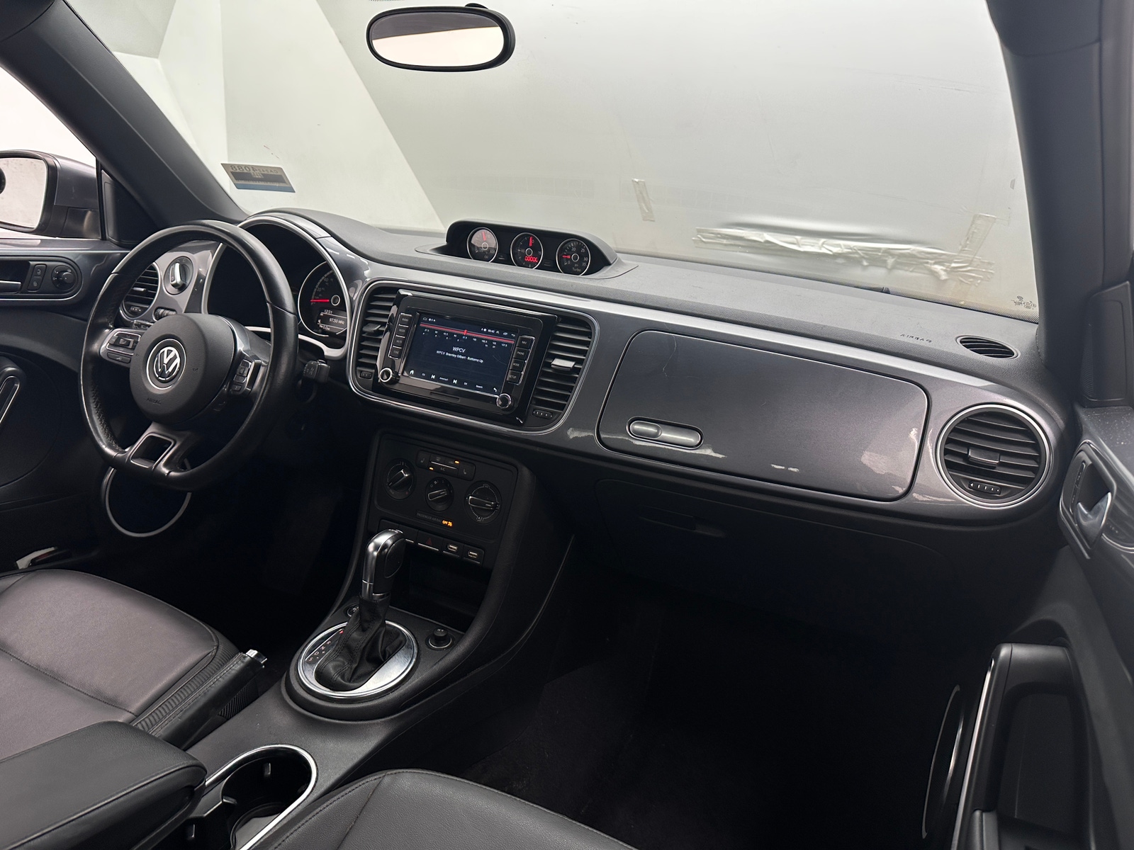Thumbnail: 2013 Volkswagen Beetle - 2