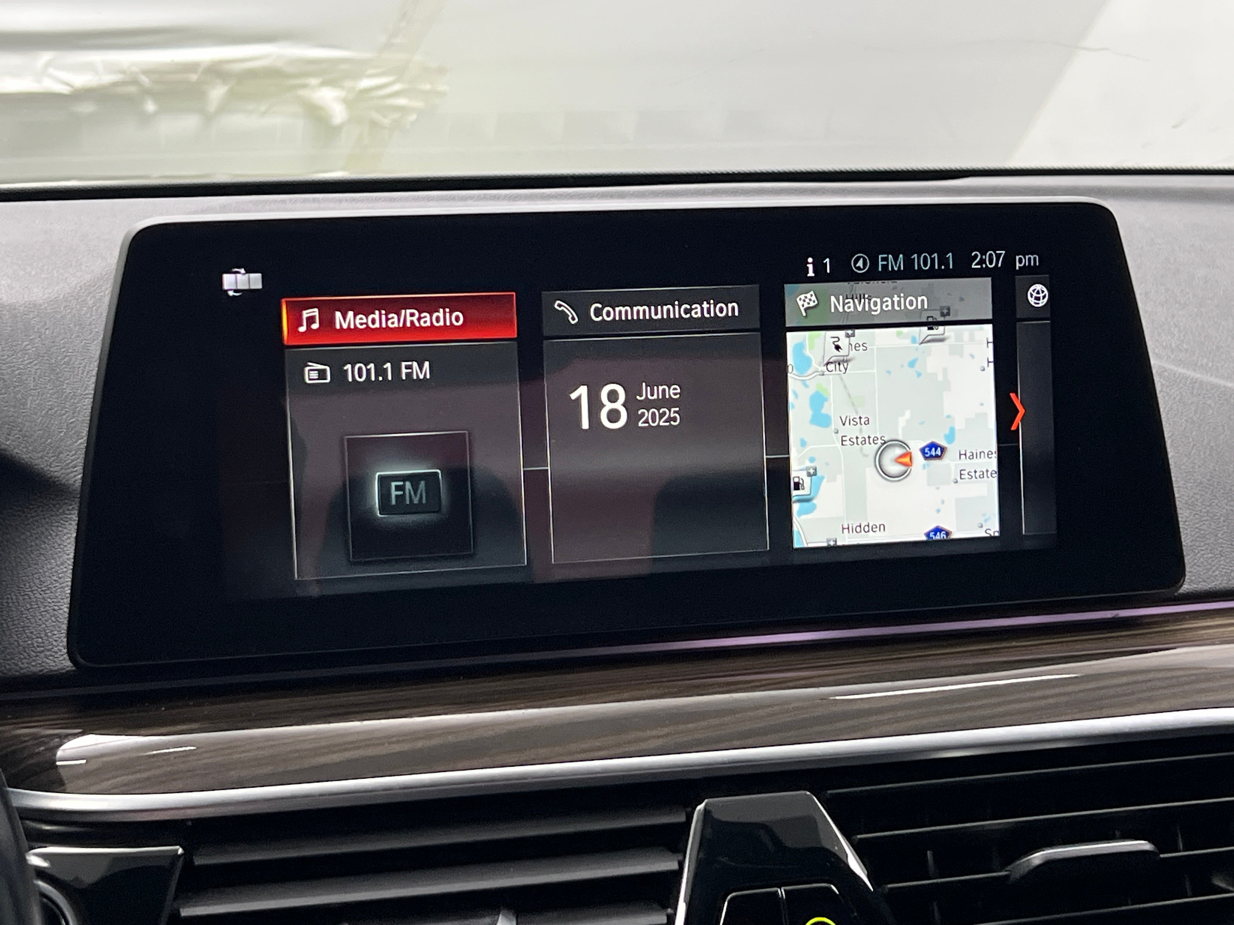 2018 BMW 5 Series 530e iPerformance 3