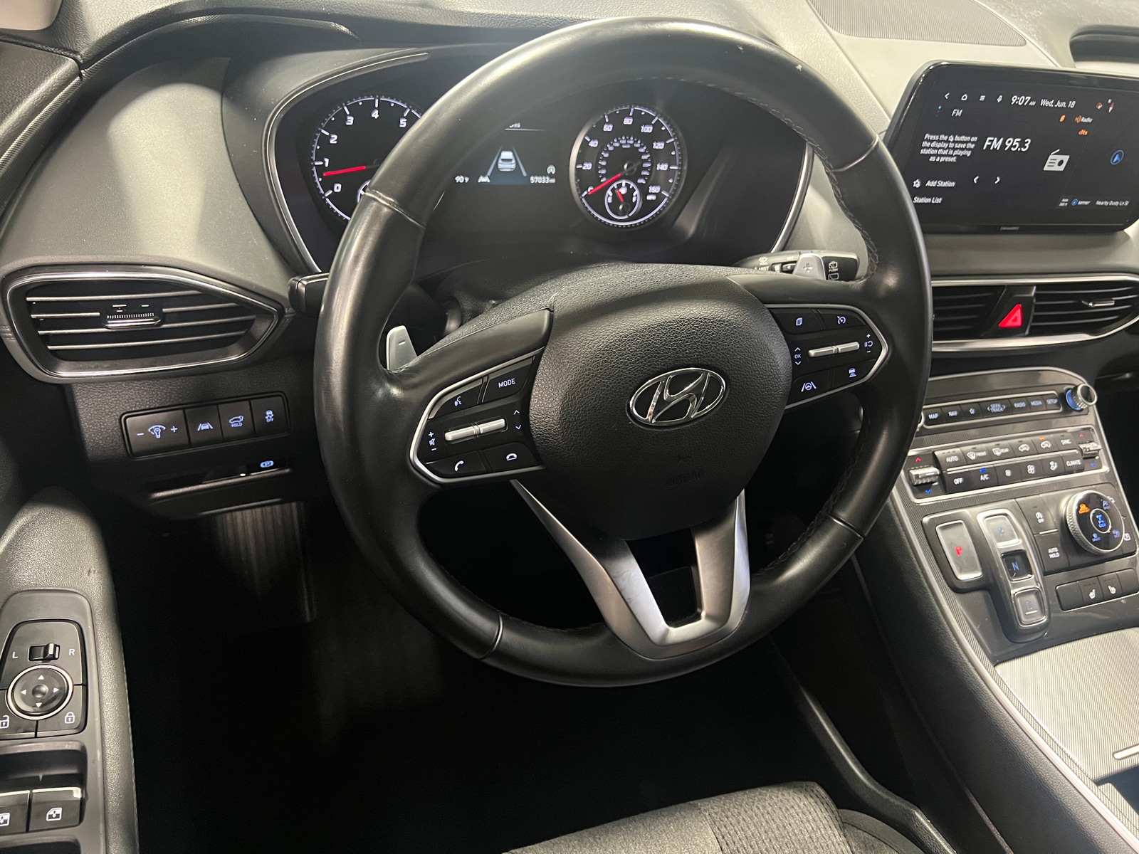 Thumbnail: 2023 Hyundai Santa Fe - 5