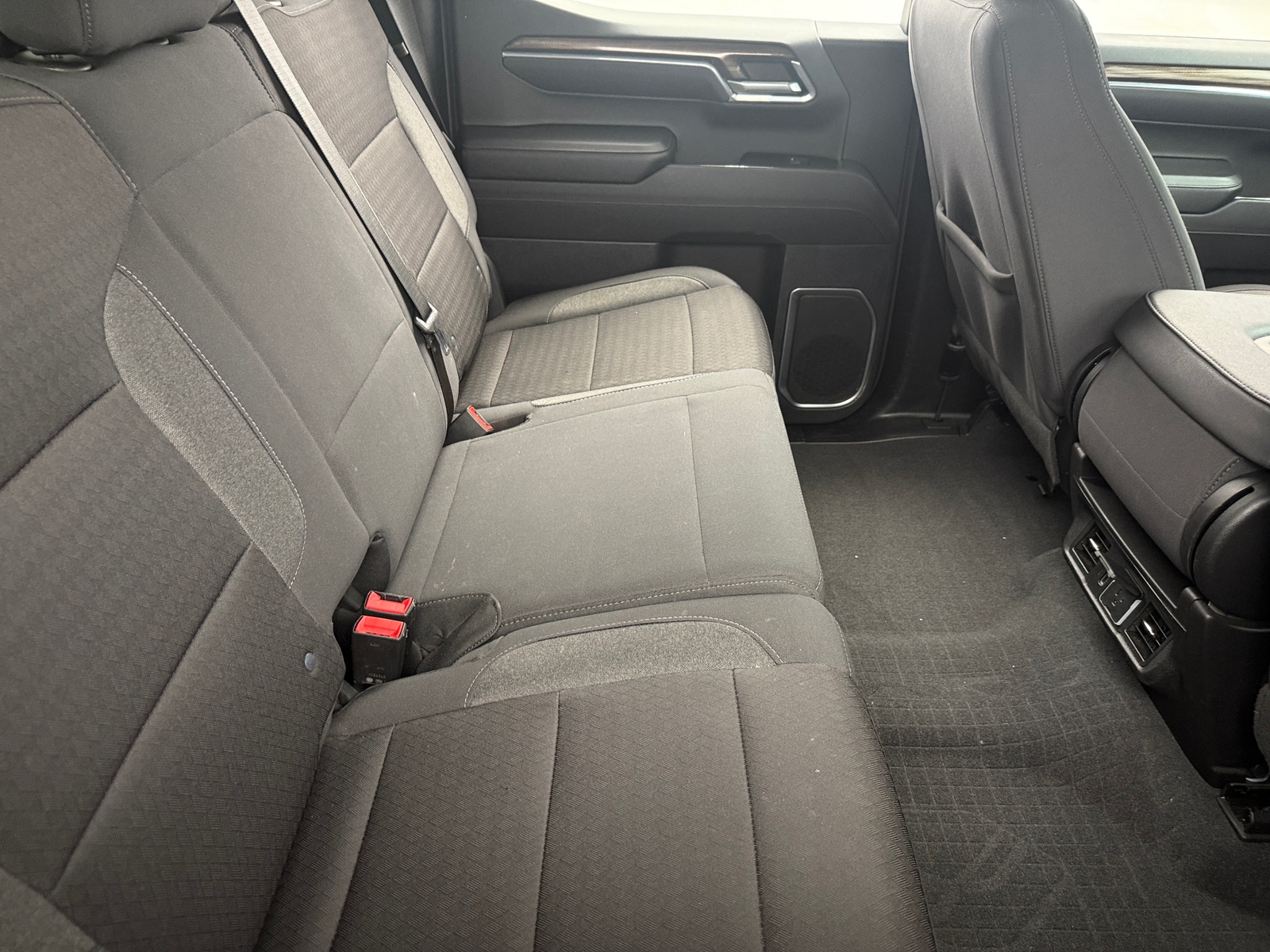 Thumbnail: 2024 Chevrolet Silverado 1500 - 6