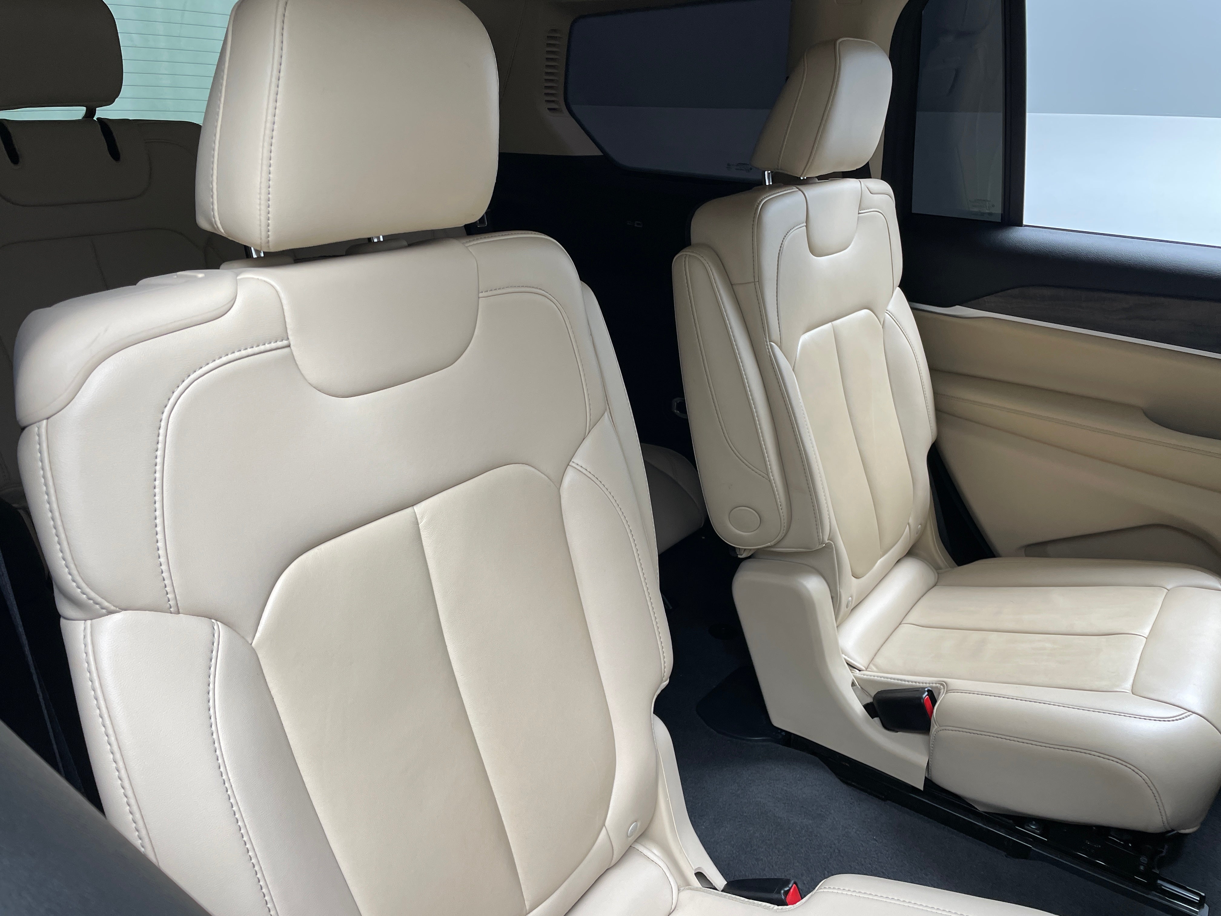 2021 Jeep Grand Cherokee L Limited Edition 6
