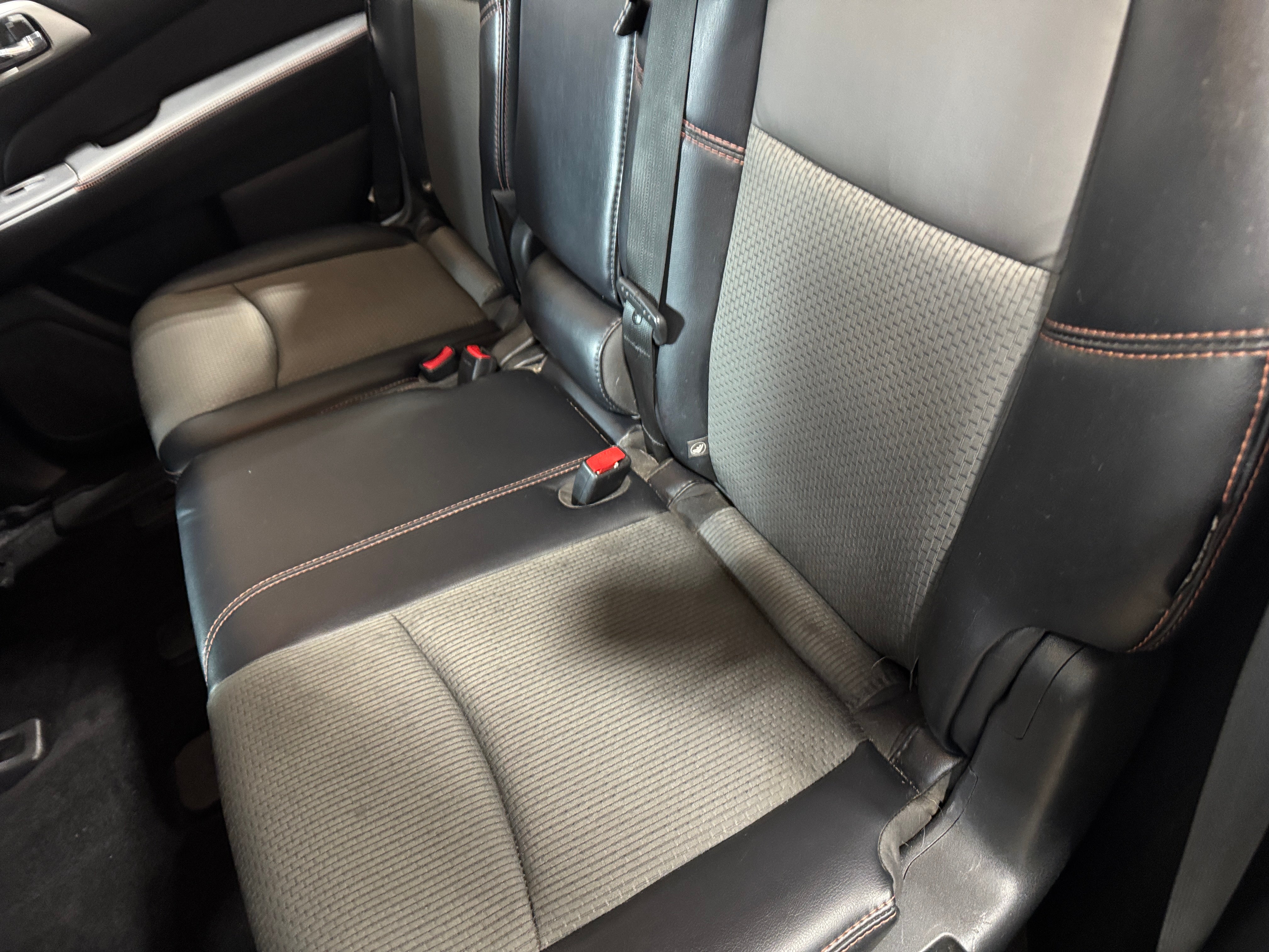 2019 Nissan Pathfinder SV 6