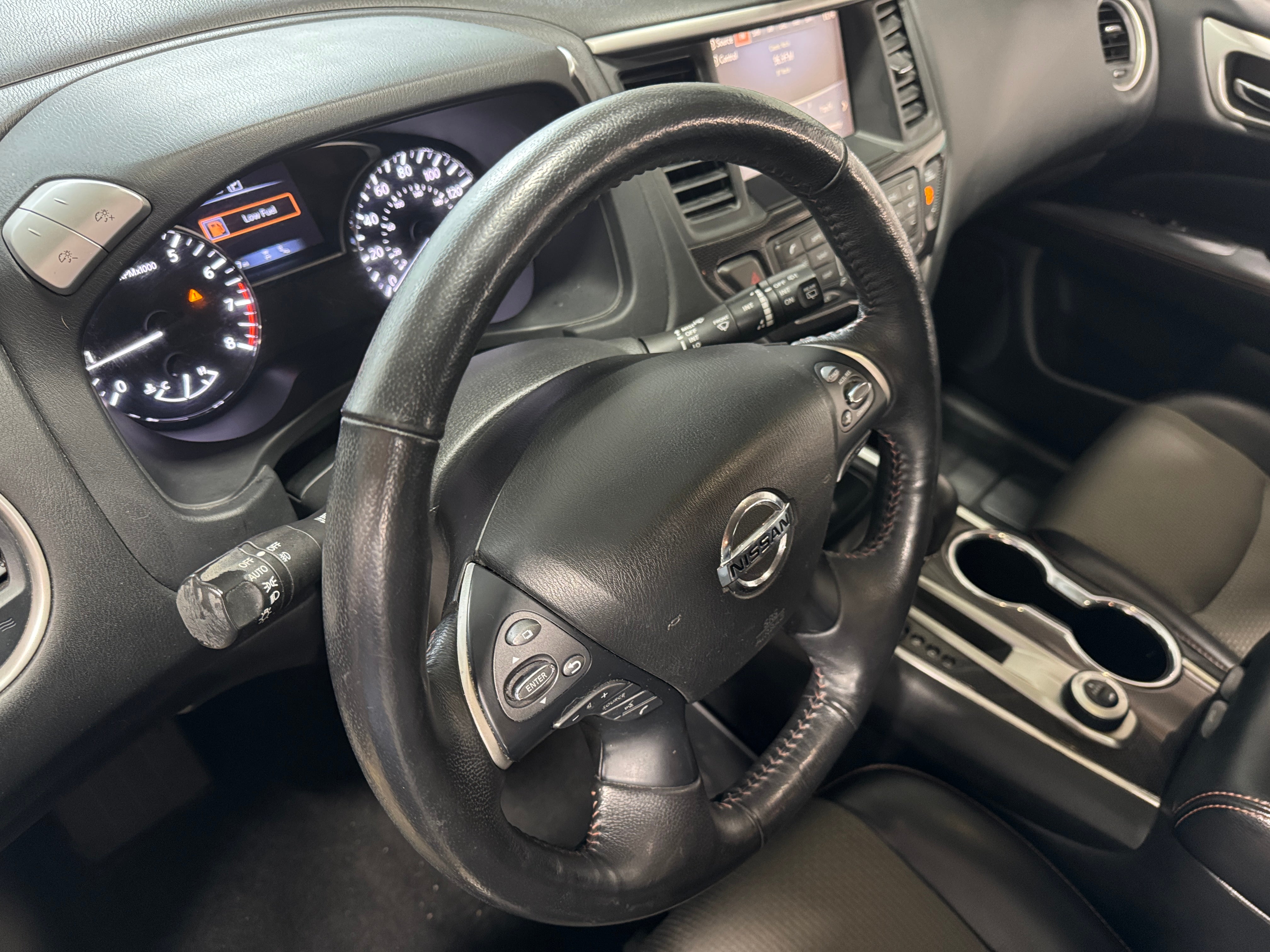 2019 Nissan Pathfinder SV 3