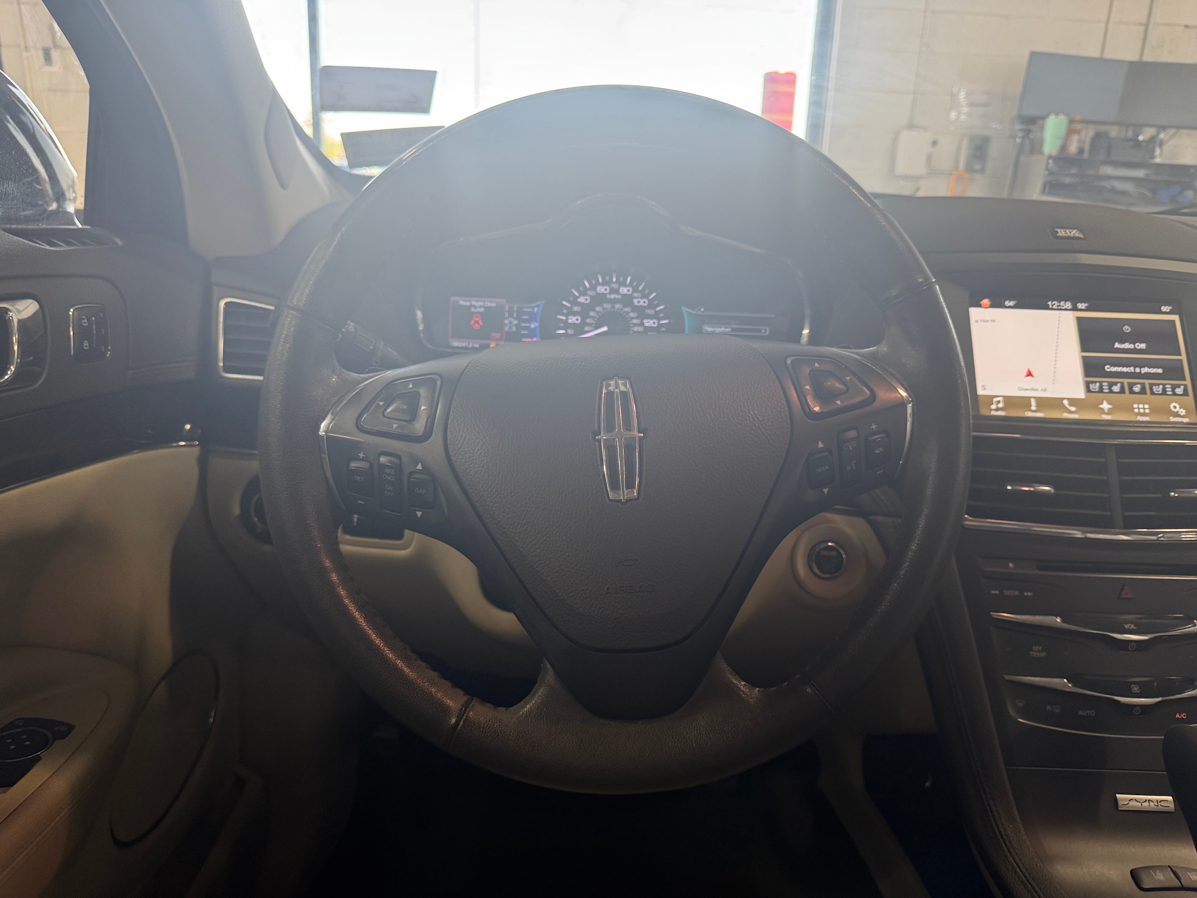 2016 Lincoln MKT EcoBoost 4