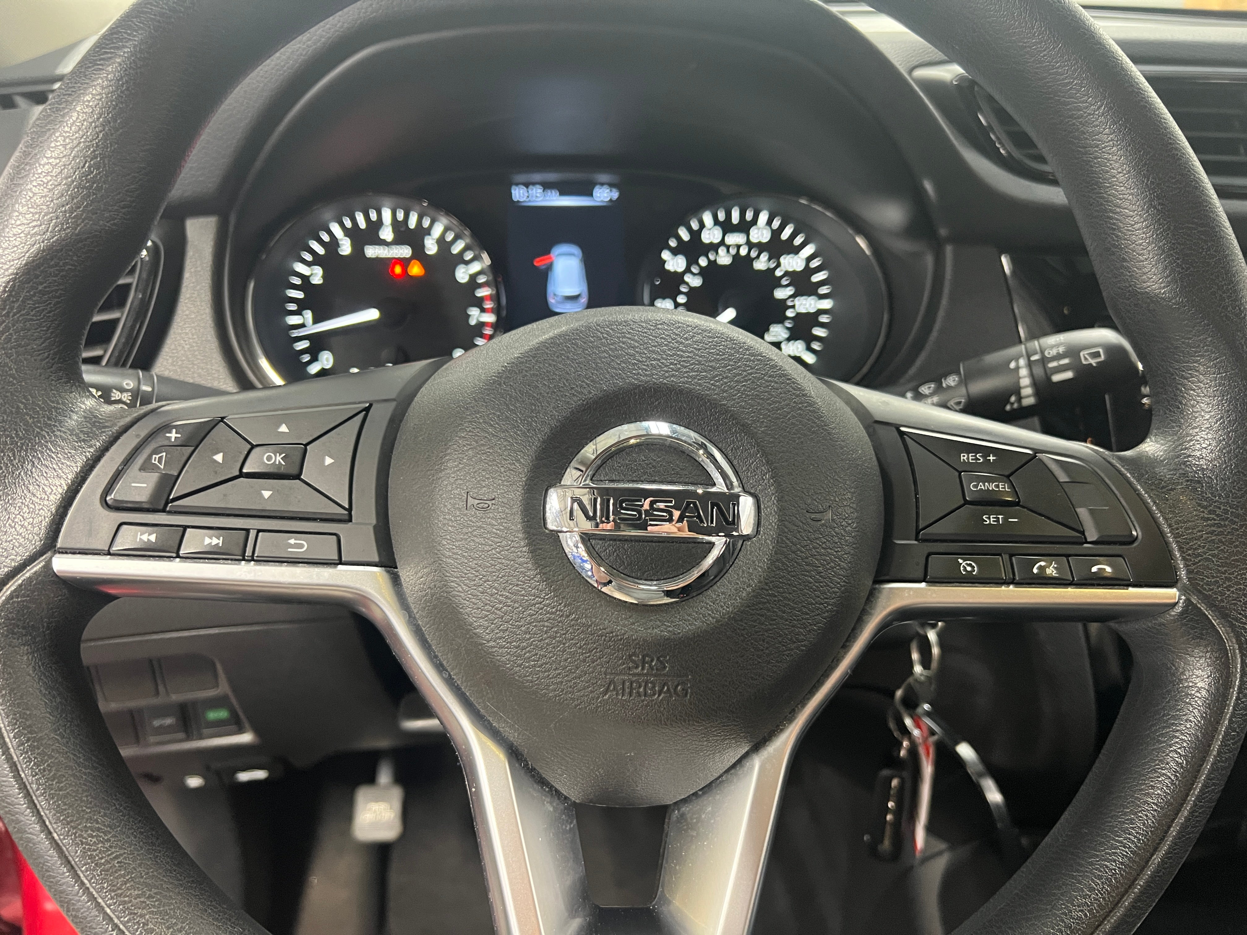 Thumbnail: 2017 Nissan Rogue - 5