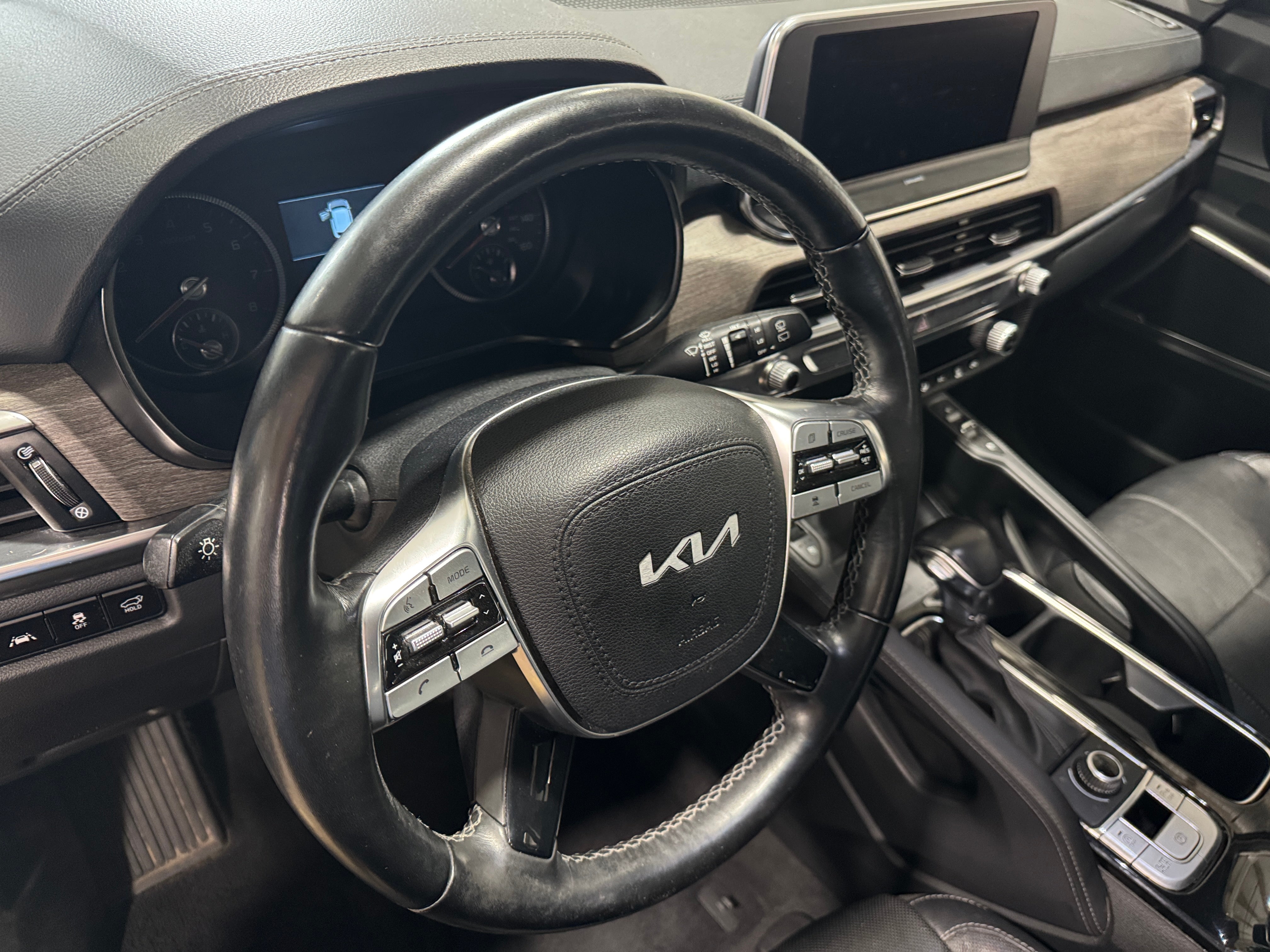 Thumbnail: 2022 Kia Telluride - 2