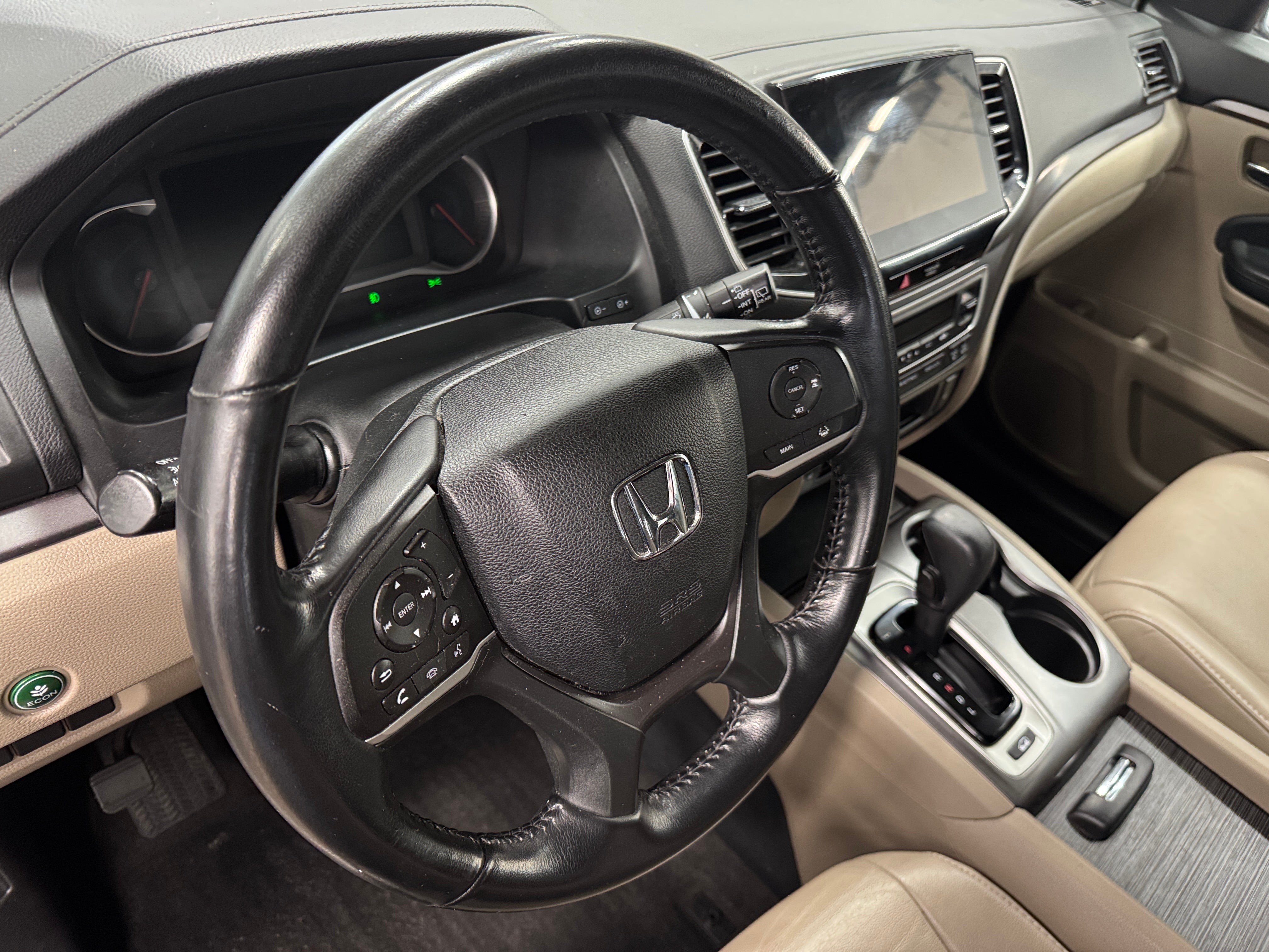 Thumbnail: 2020 Honda Pilot - 2