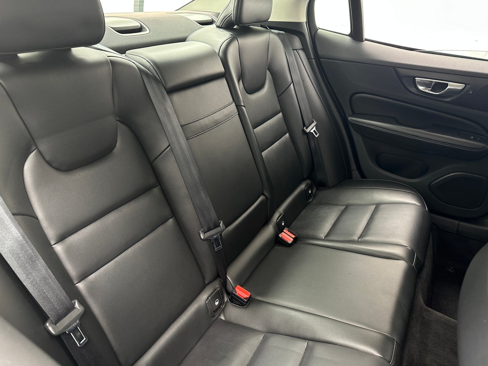 Thumbnail: 2019 Volvo S60 - 5