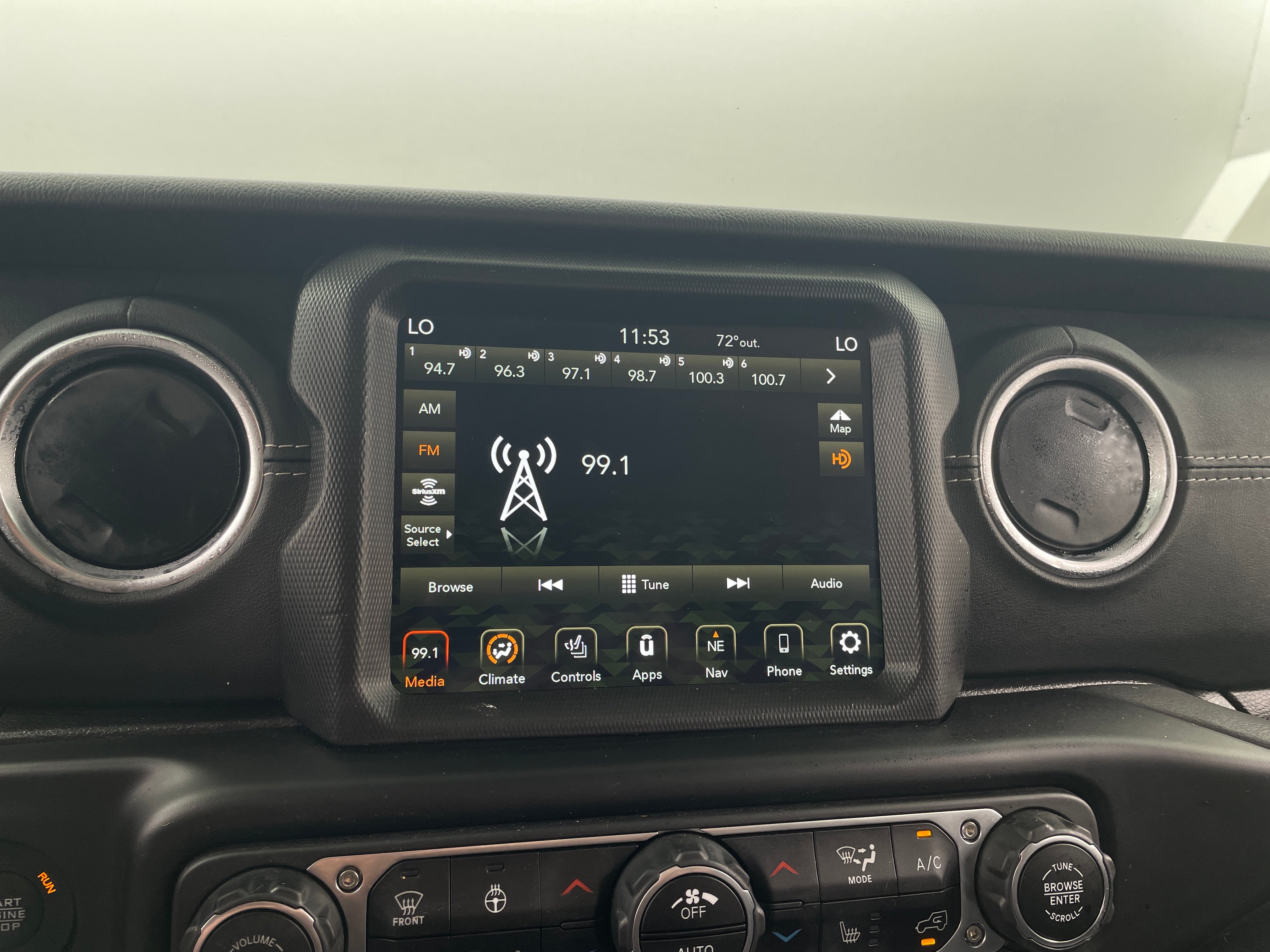 2022 Jeep Wrangler Unlimited Sahara 4xe 3