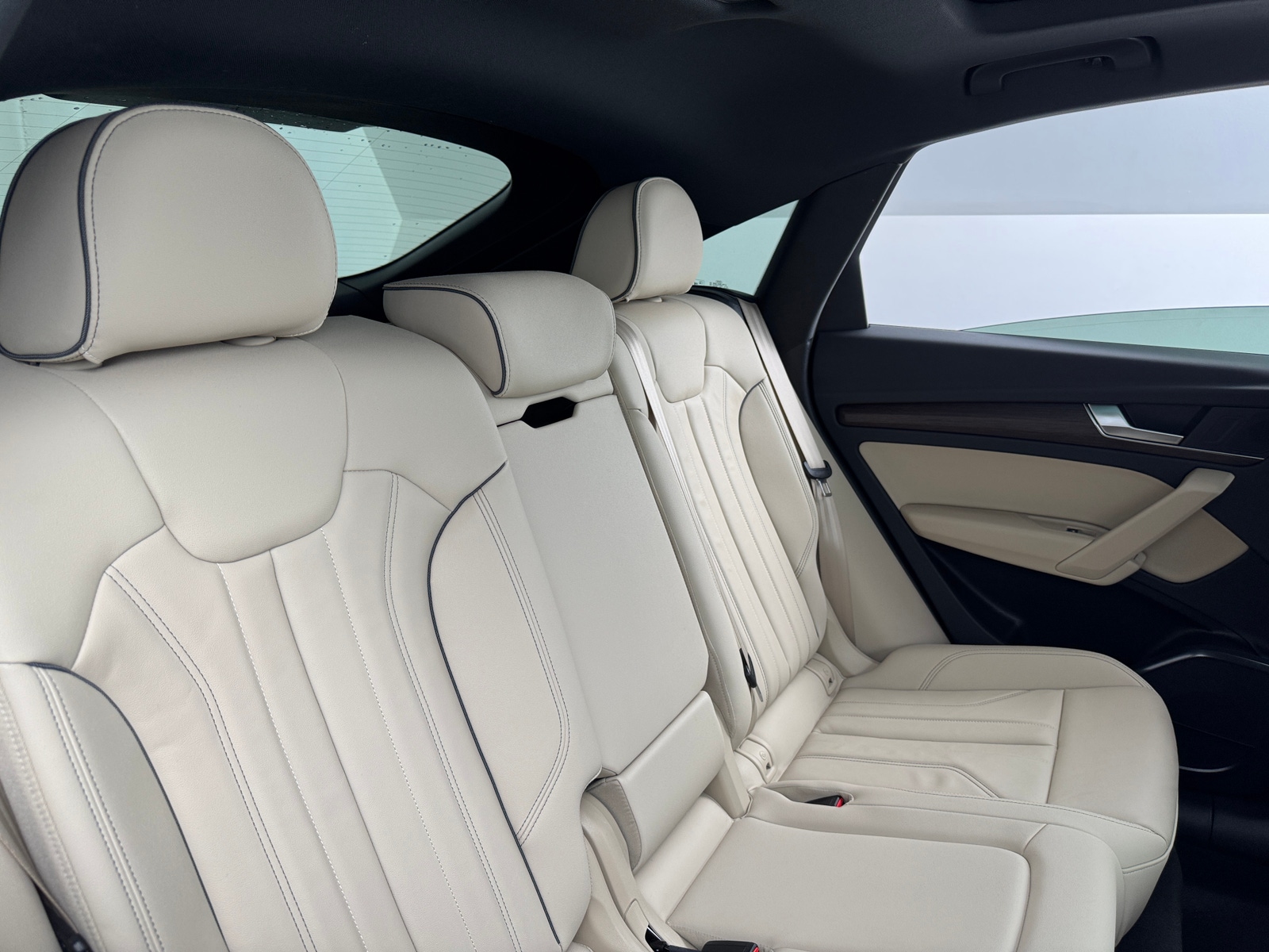 Thumbnail: 2023 Audi Q5 - 6