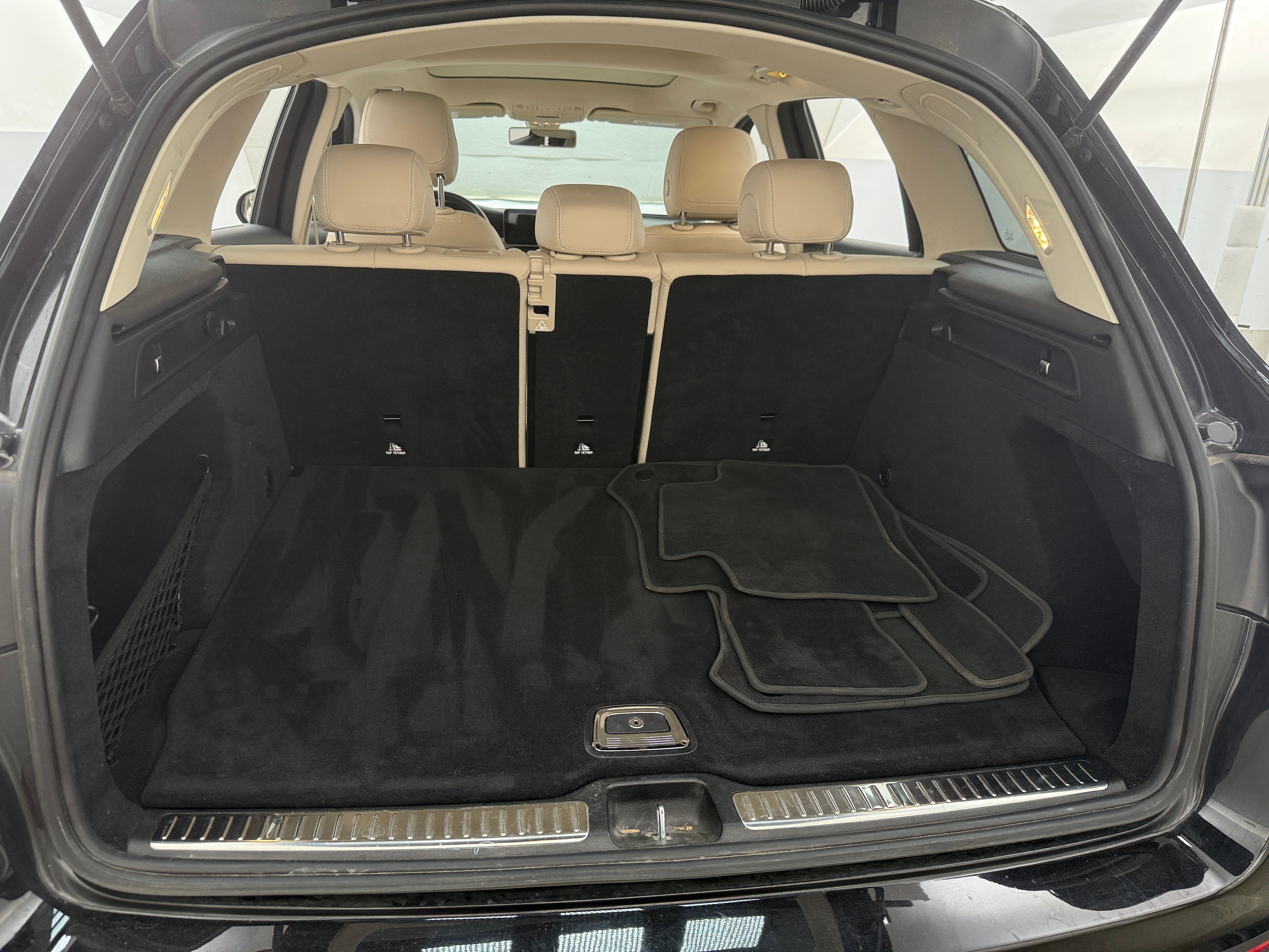 2020 Mercedes-Benz GLC 300 6