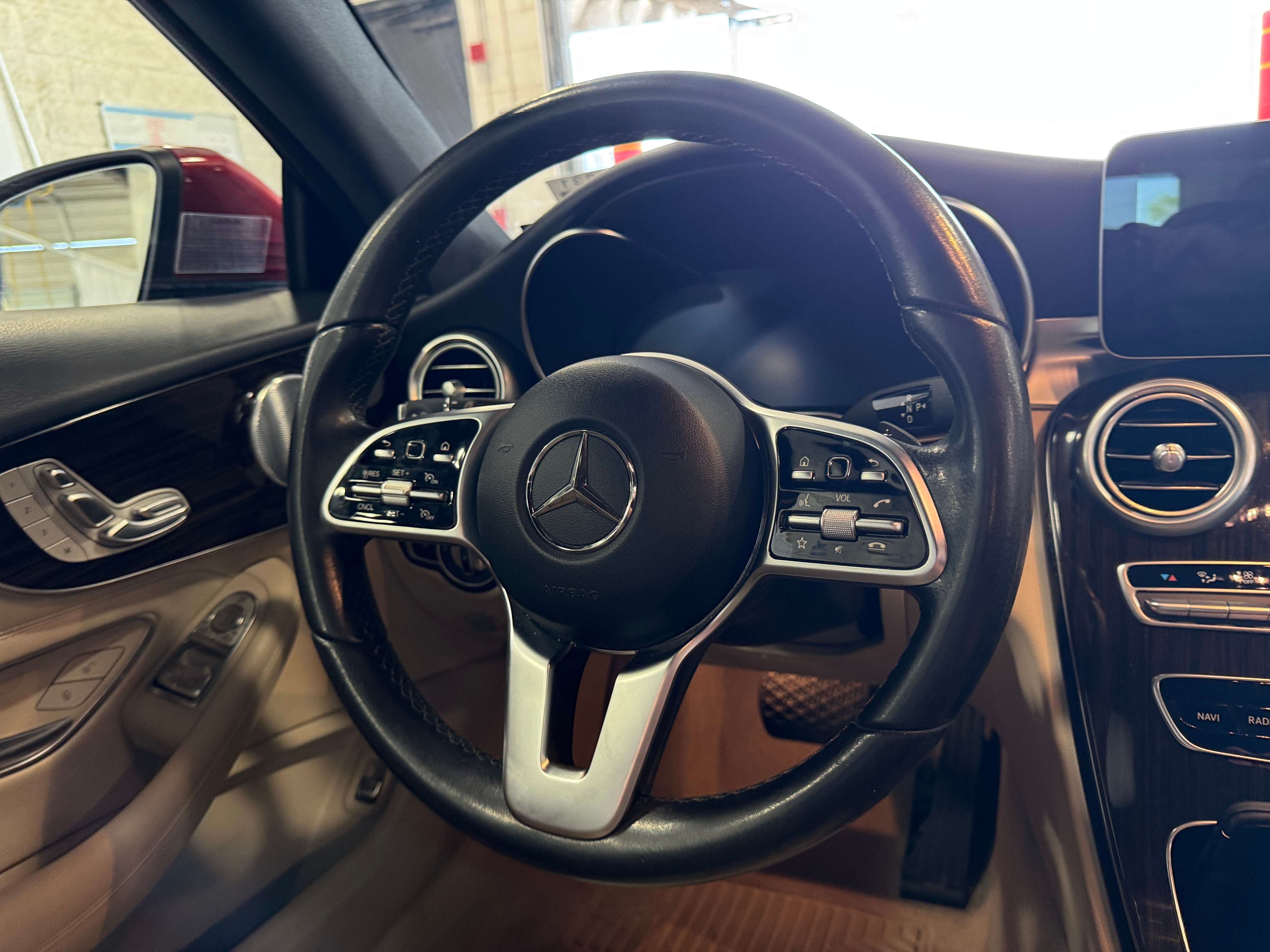 Thumbnail: 2020 Mercedes-Benz C-Class - 3