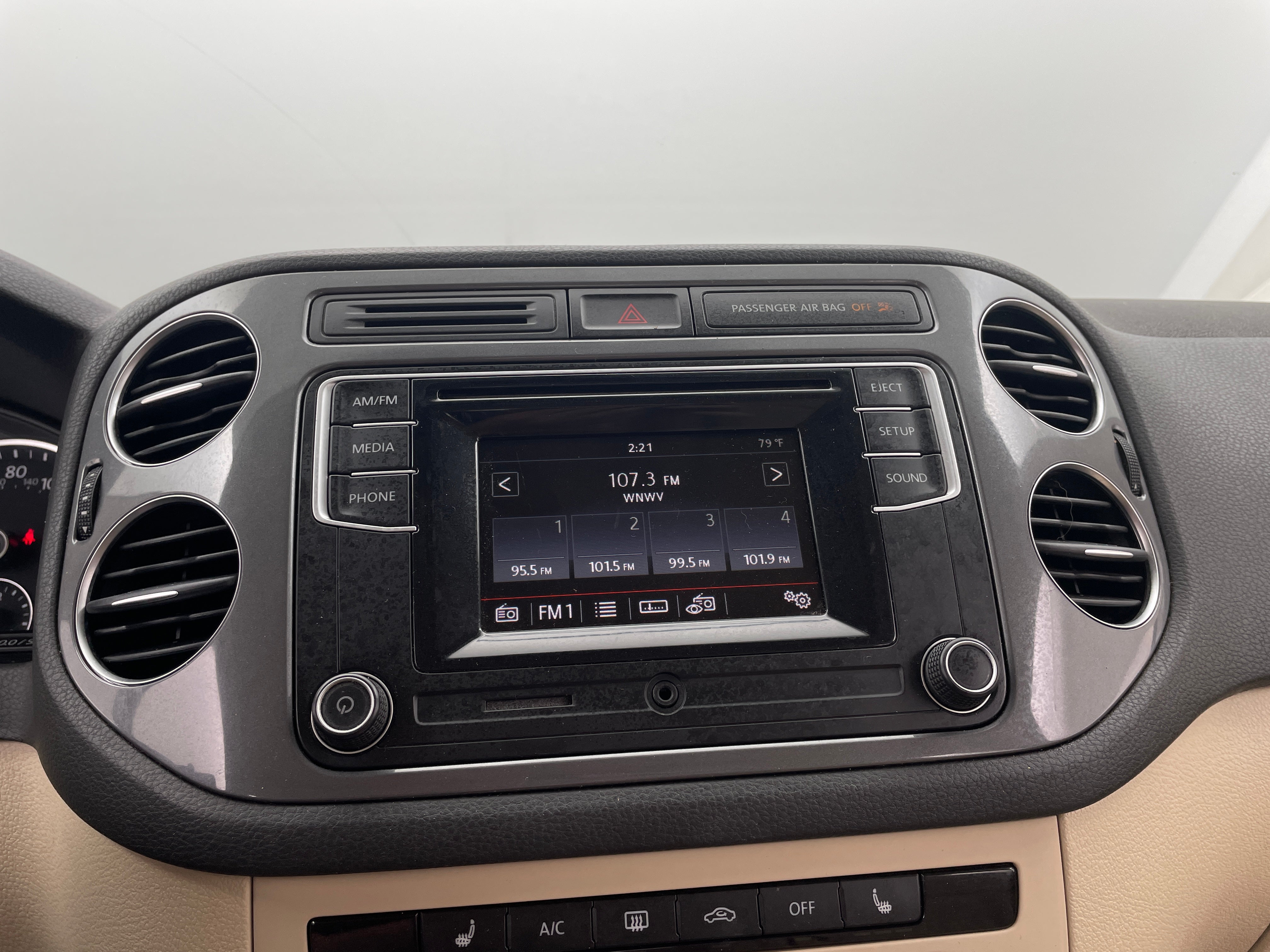 2016 Volkswagen Tiguan 2.0T 3