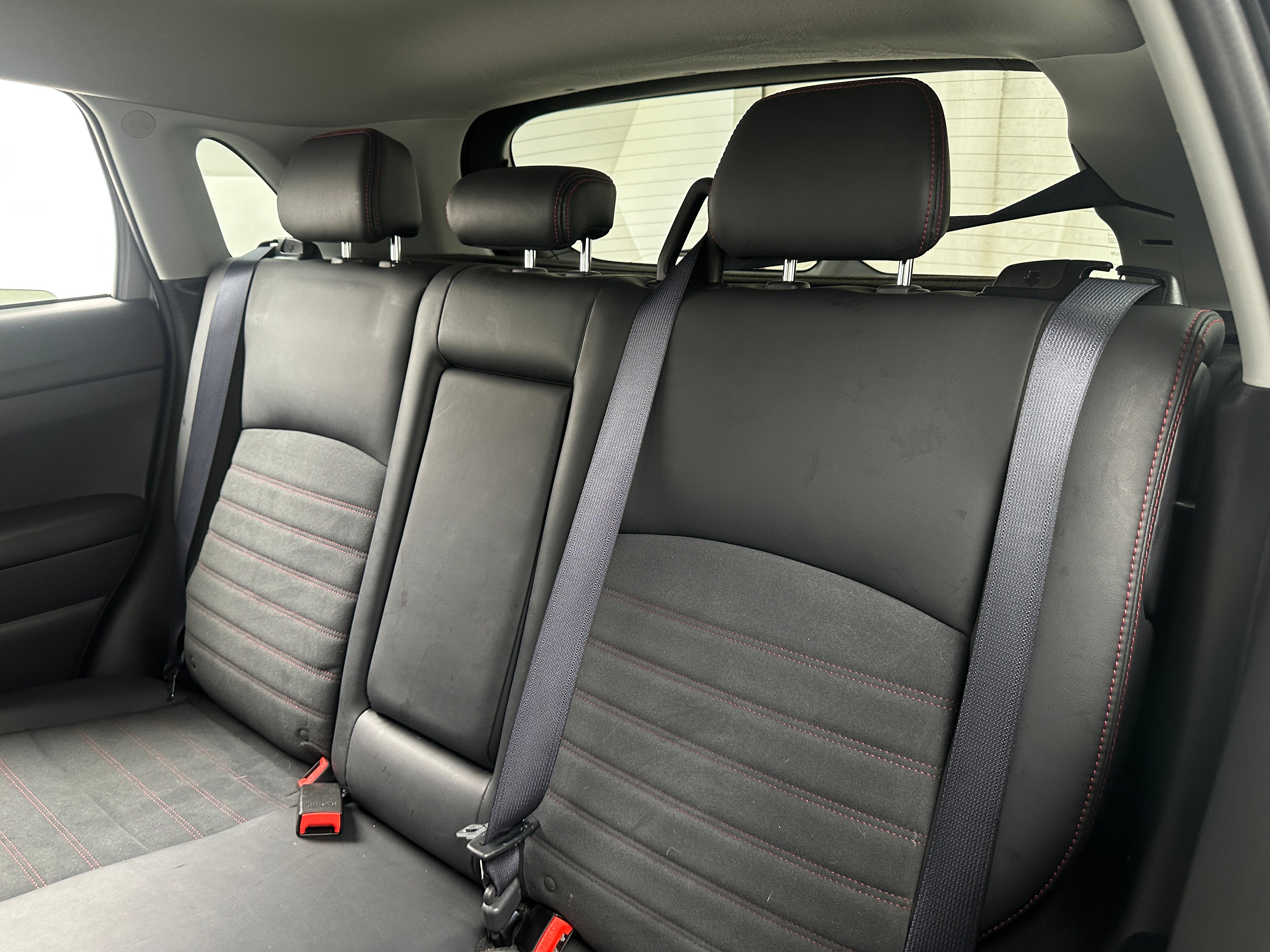 Thumbnail: 2022 Mitsubishi Outlander Sport - 5