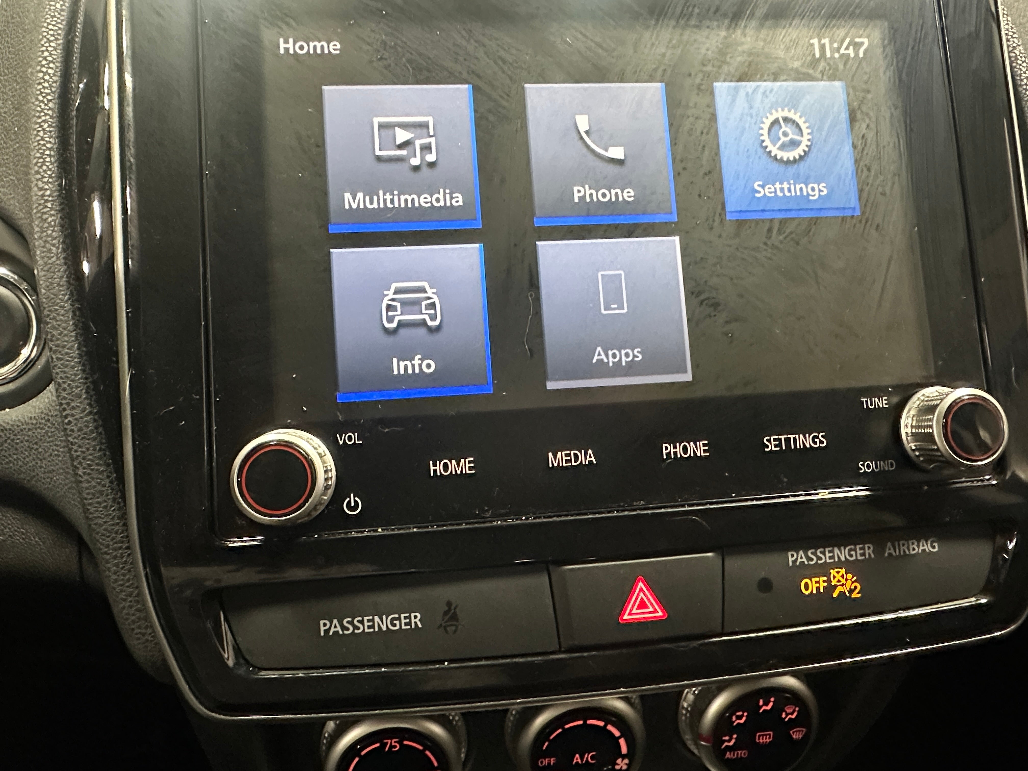Thumbnail: 2022 Mitsubishi Outlander Sport - 3