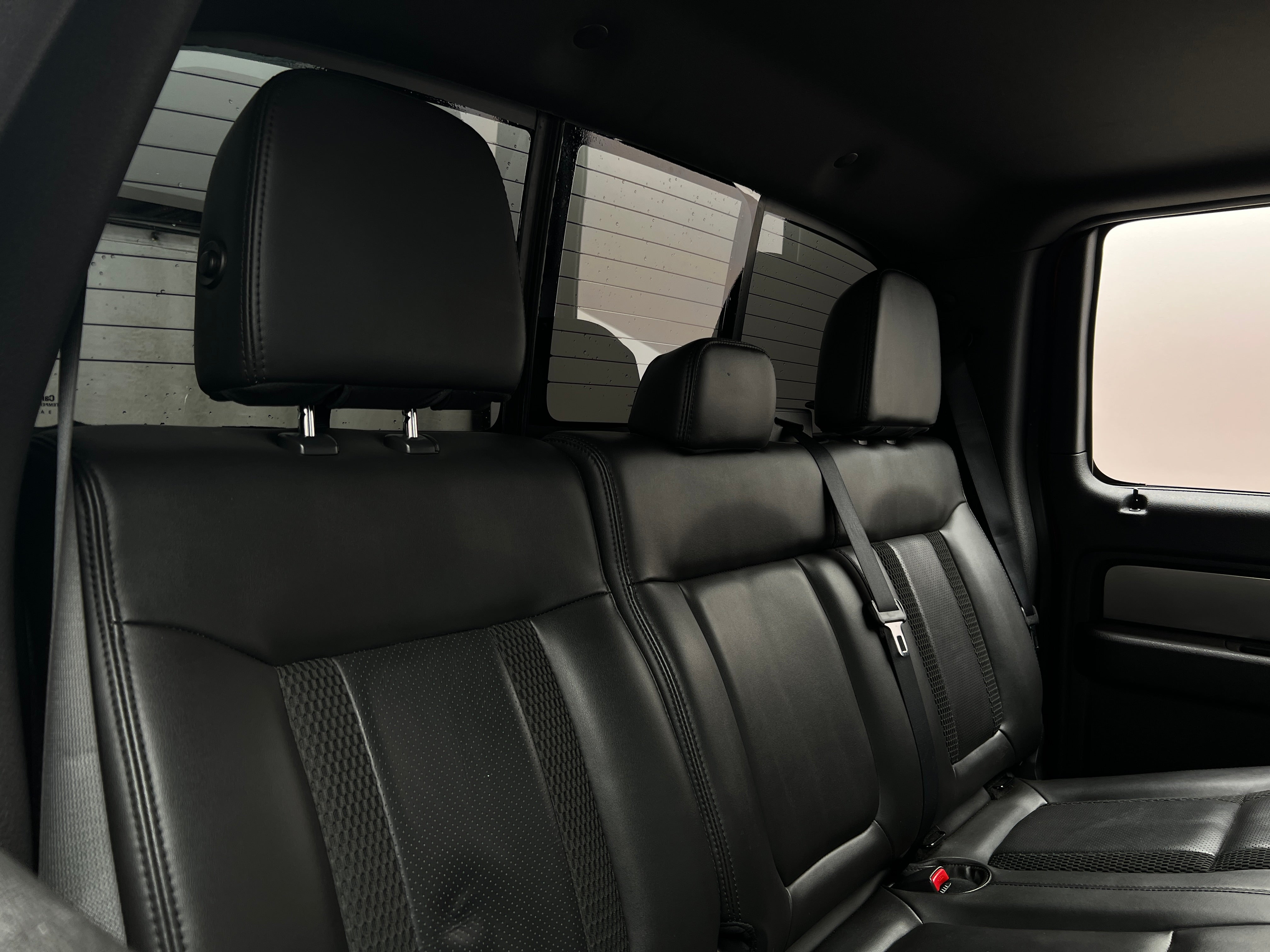 2013 Ford Econoline E-150 5