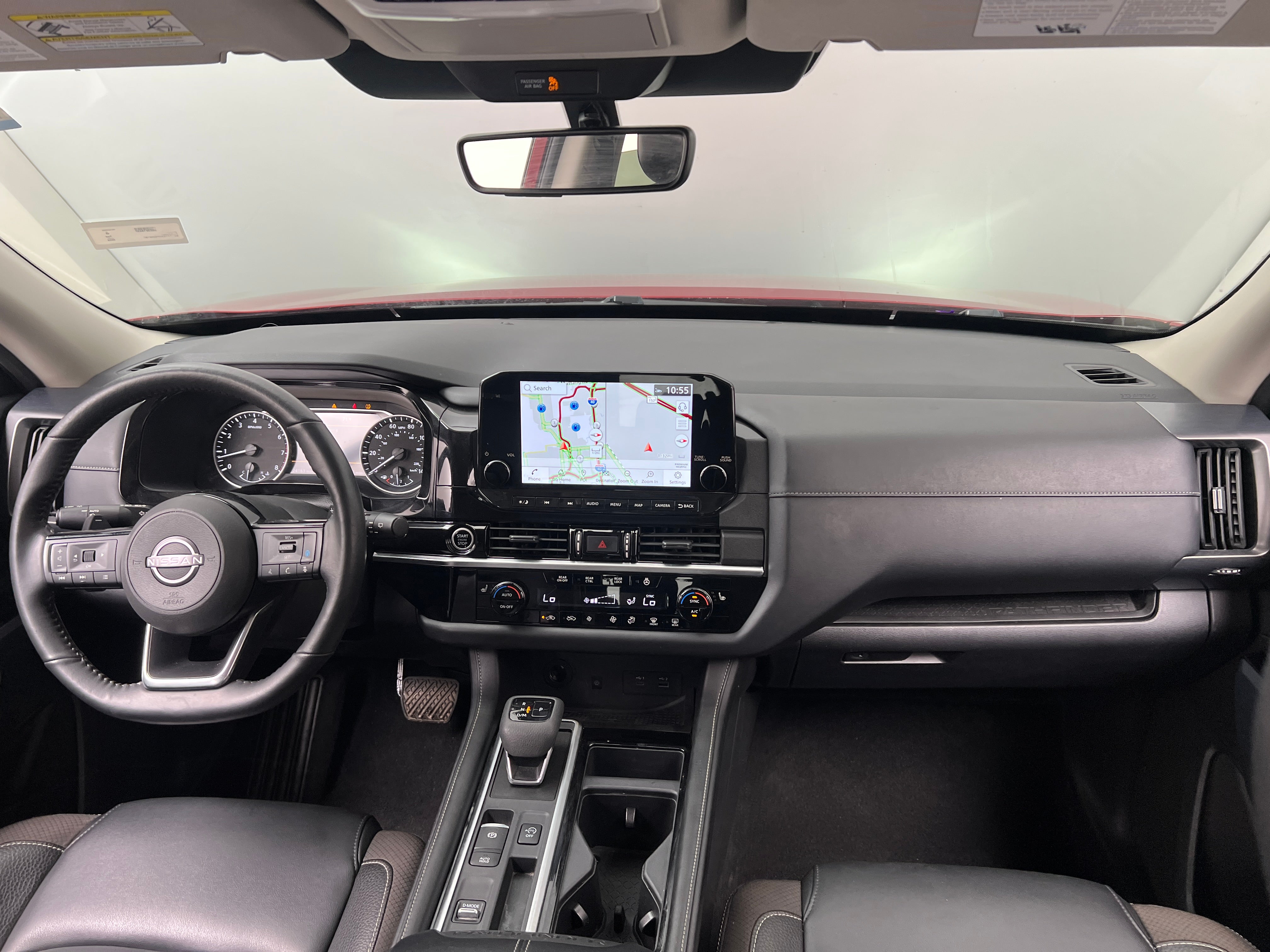 2023 Nissan Pathfinder SL 2