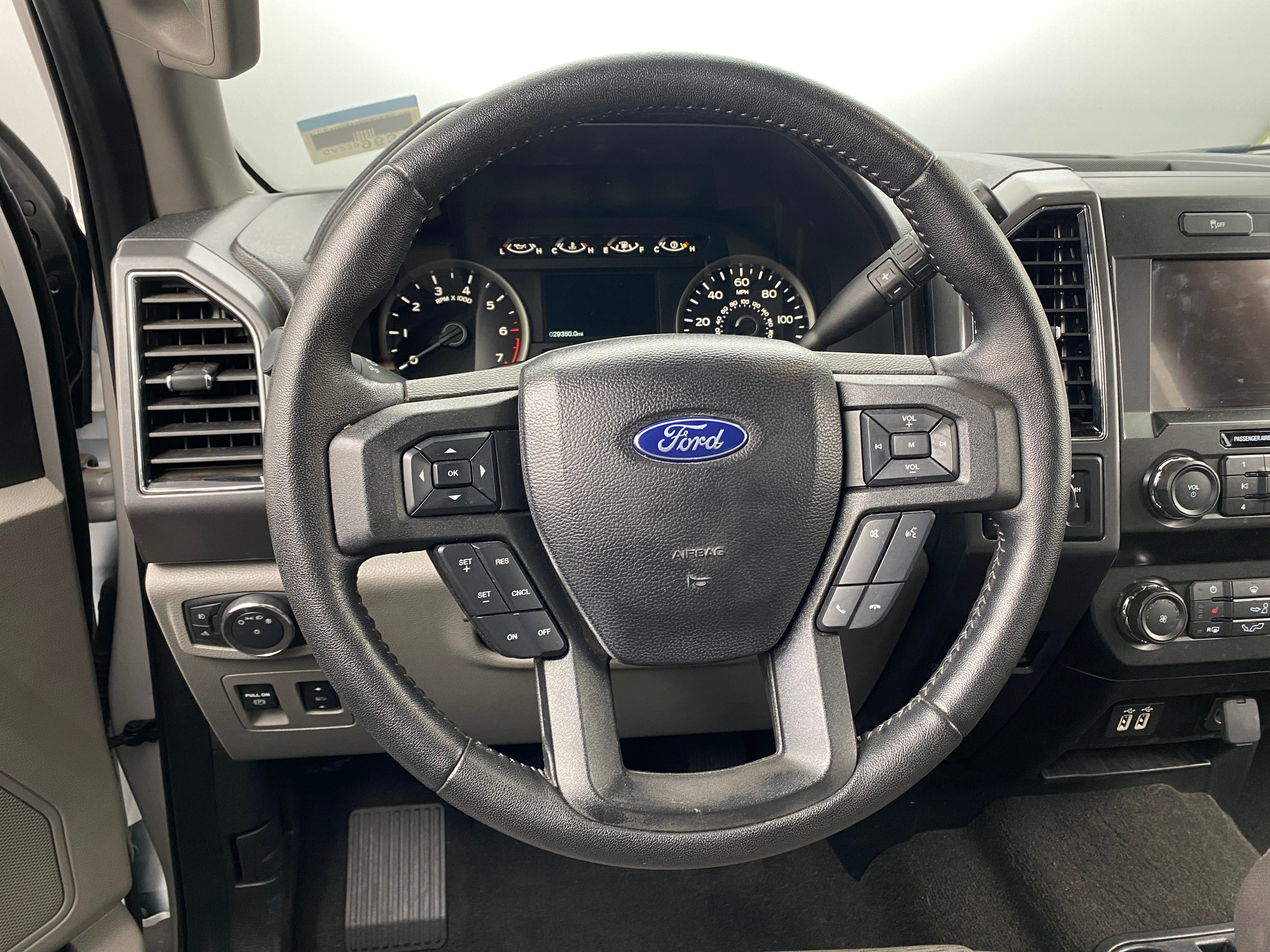2020 Ford Econoline E-150 5
