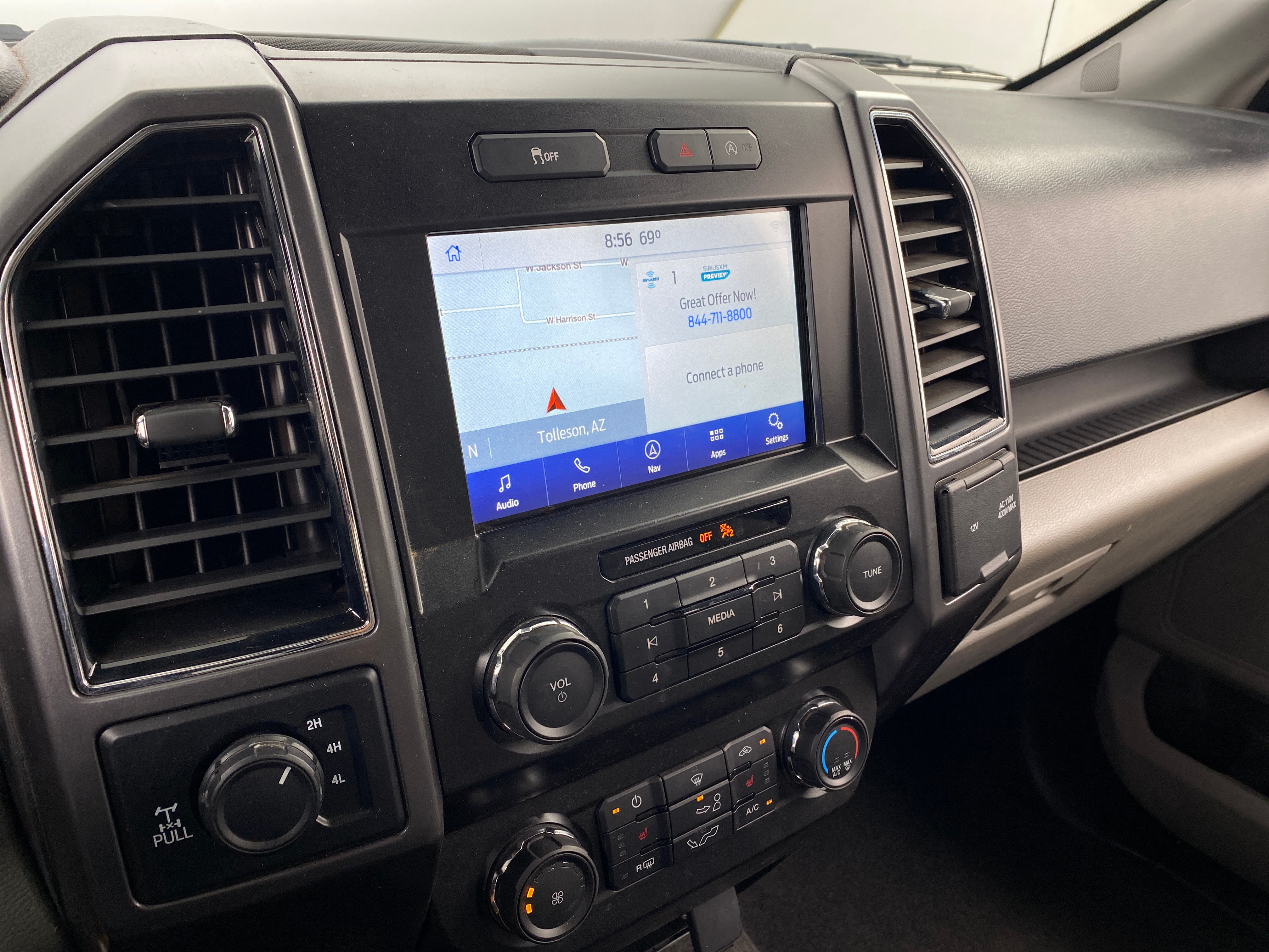2020 Ford Econoline E-150 4