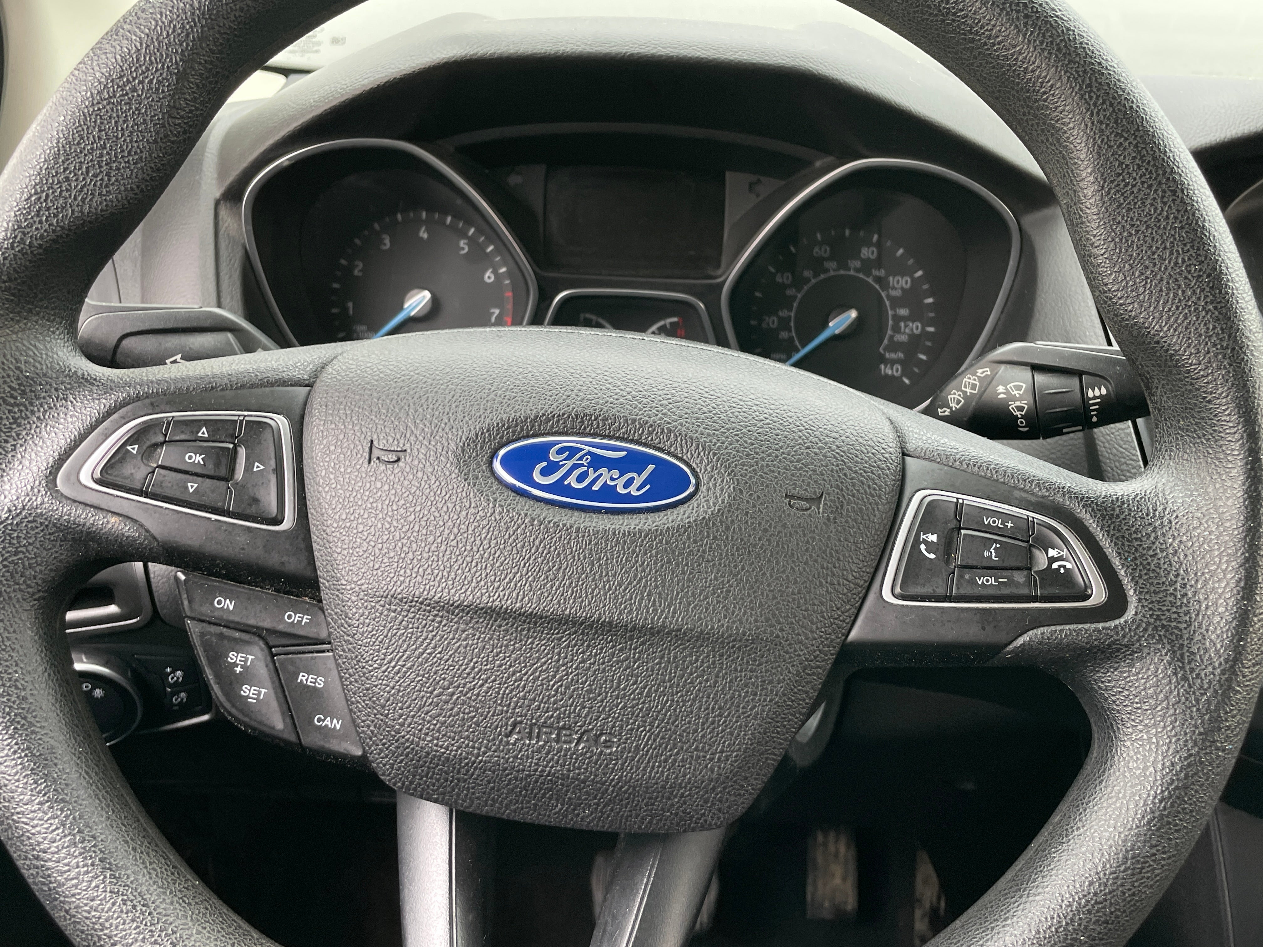 Thumbnail: 2016 Ford Focus - 5