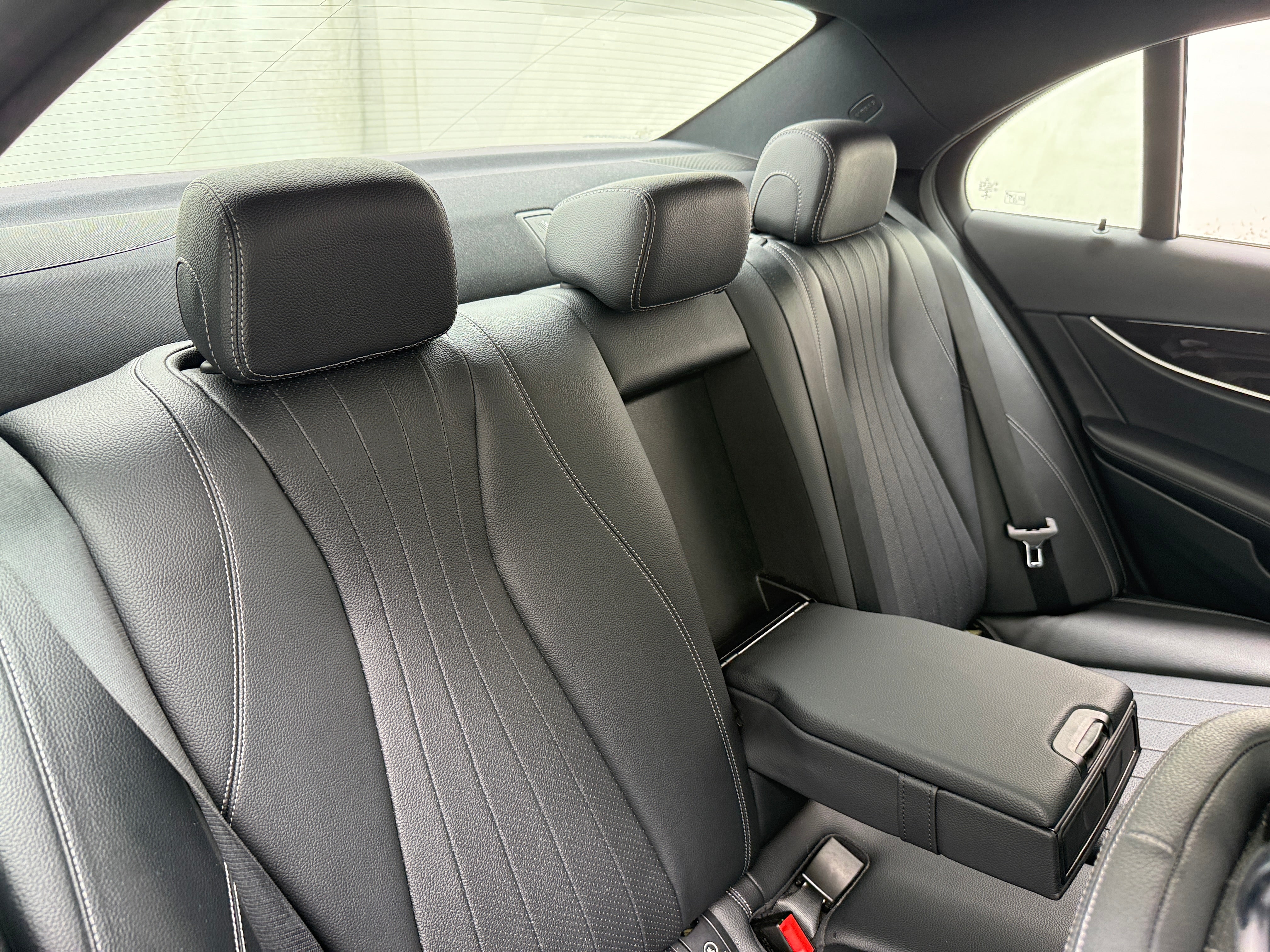 2017 Mercedes-Benz E-Class E 300 5