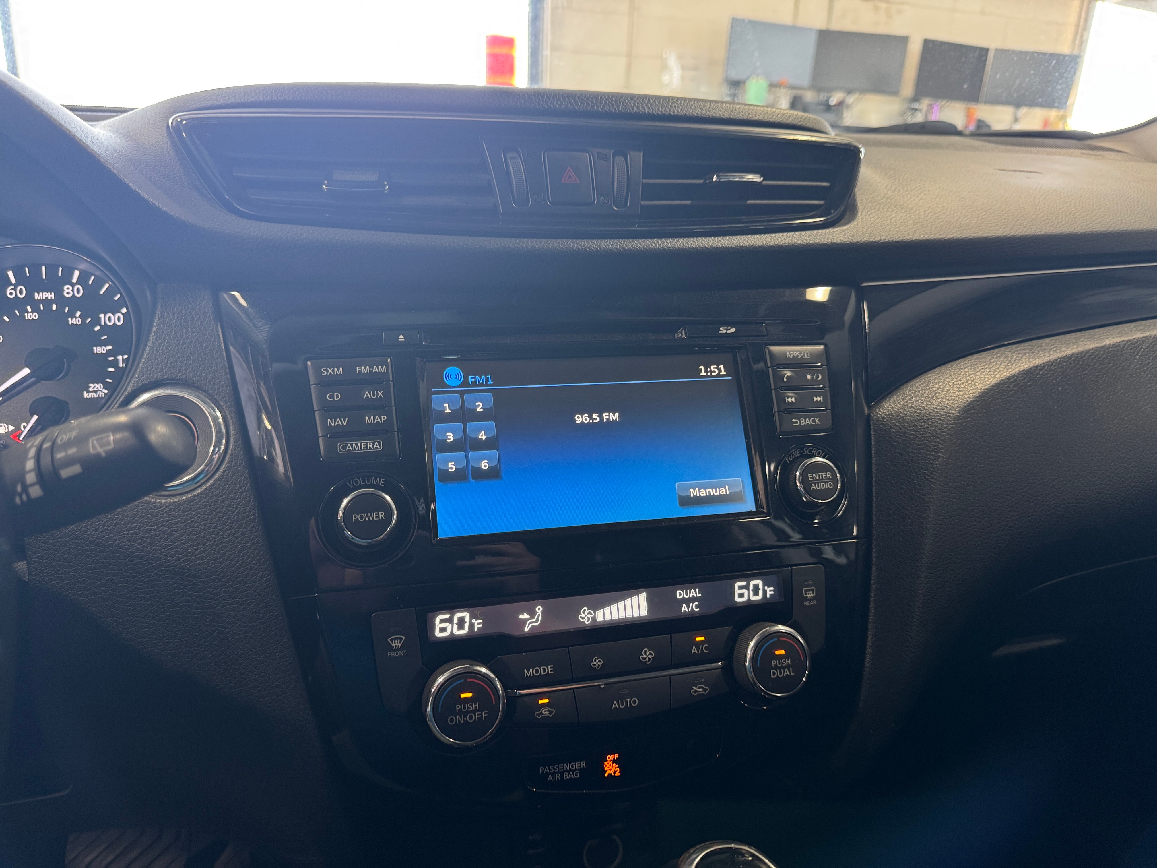 2017 Nissan Rogue Sport SL 3