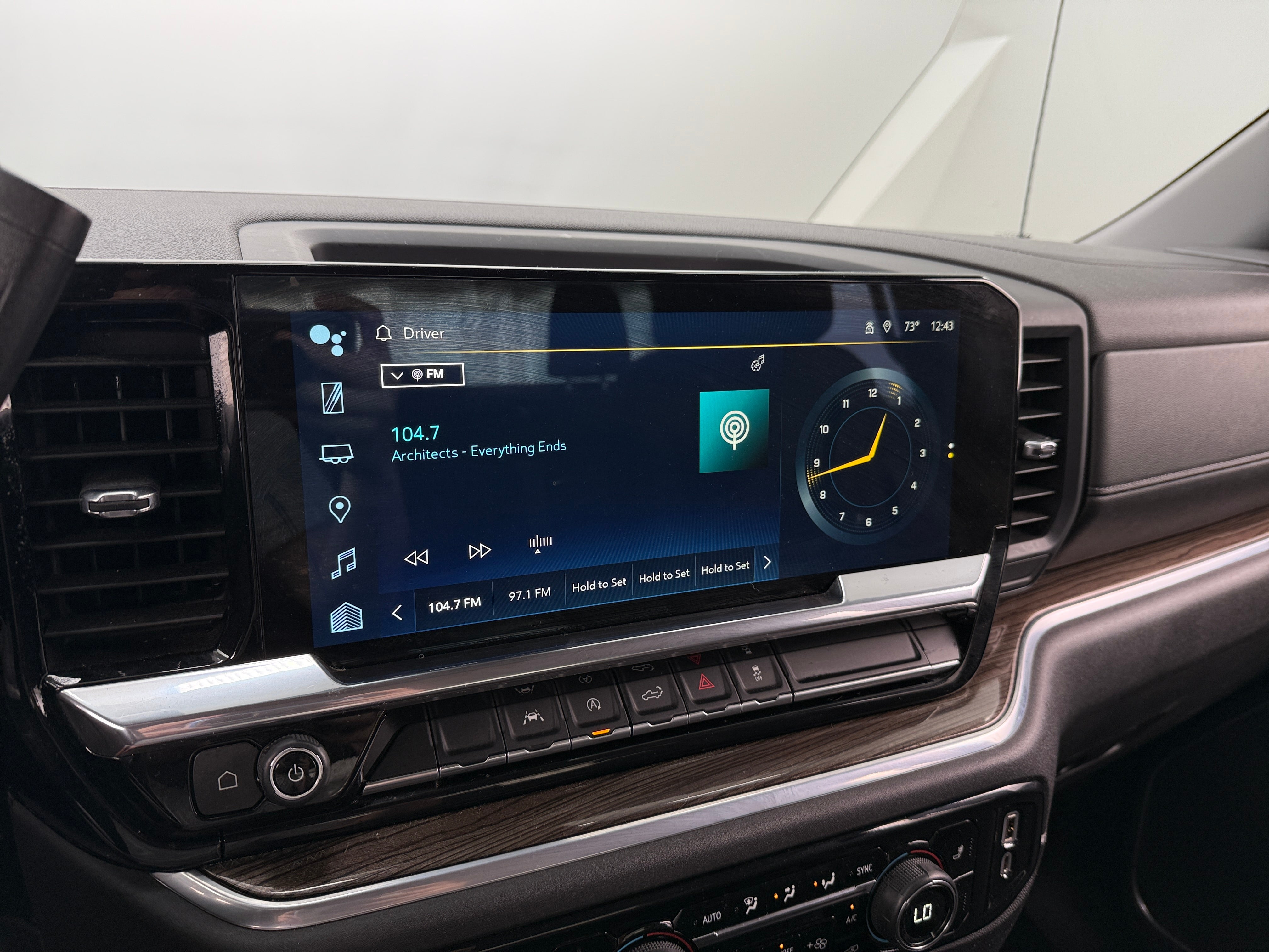 2022 Chevrolet Silverado 1500 LT 4