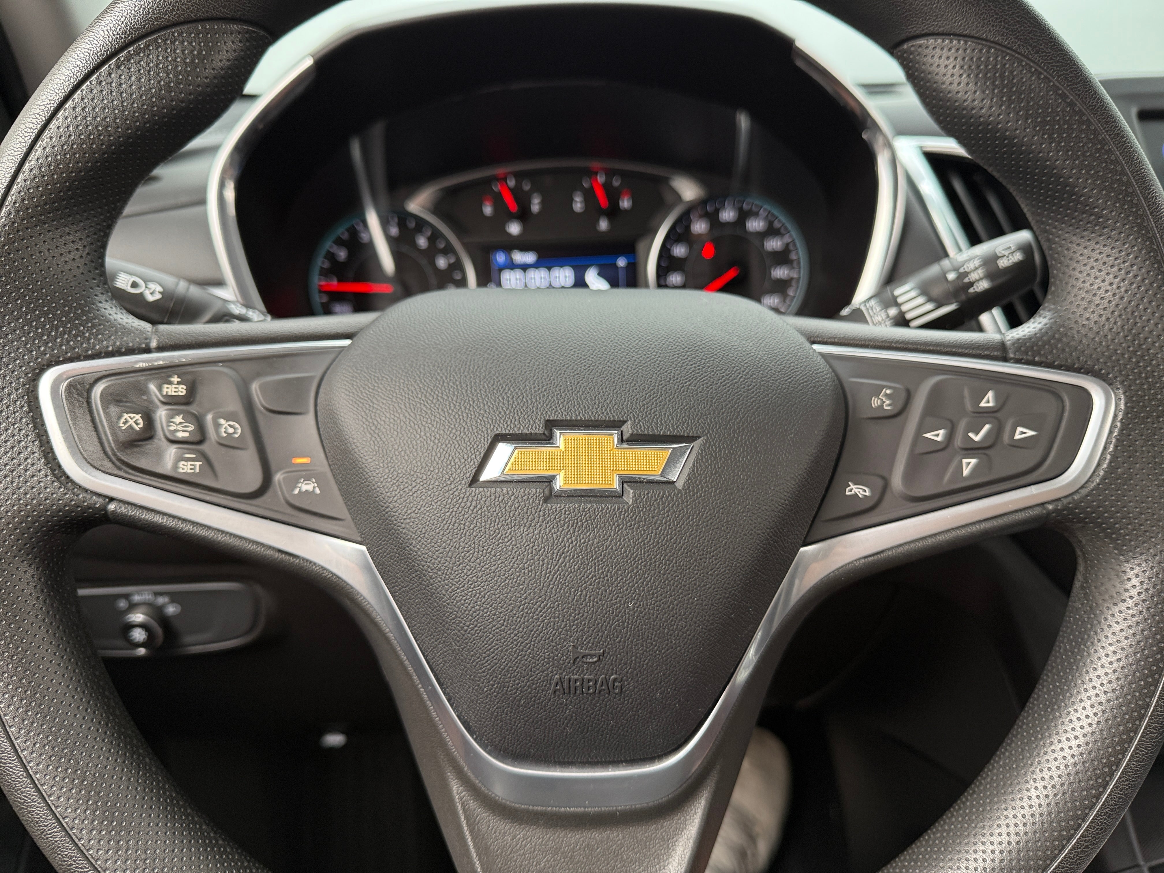 Thumbnail: 2023 Chevrolet Equinox - 5