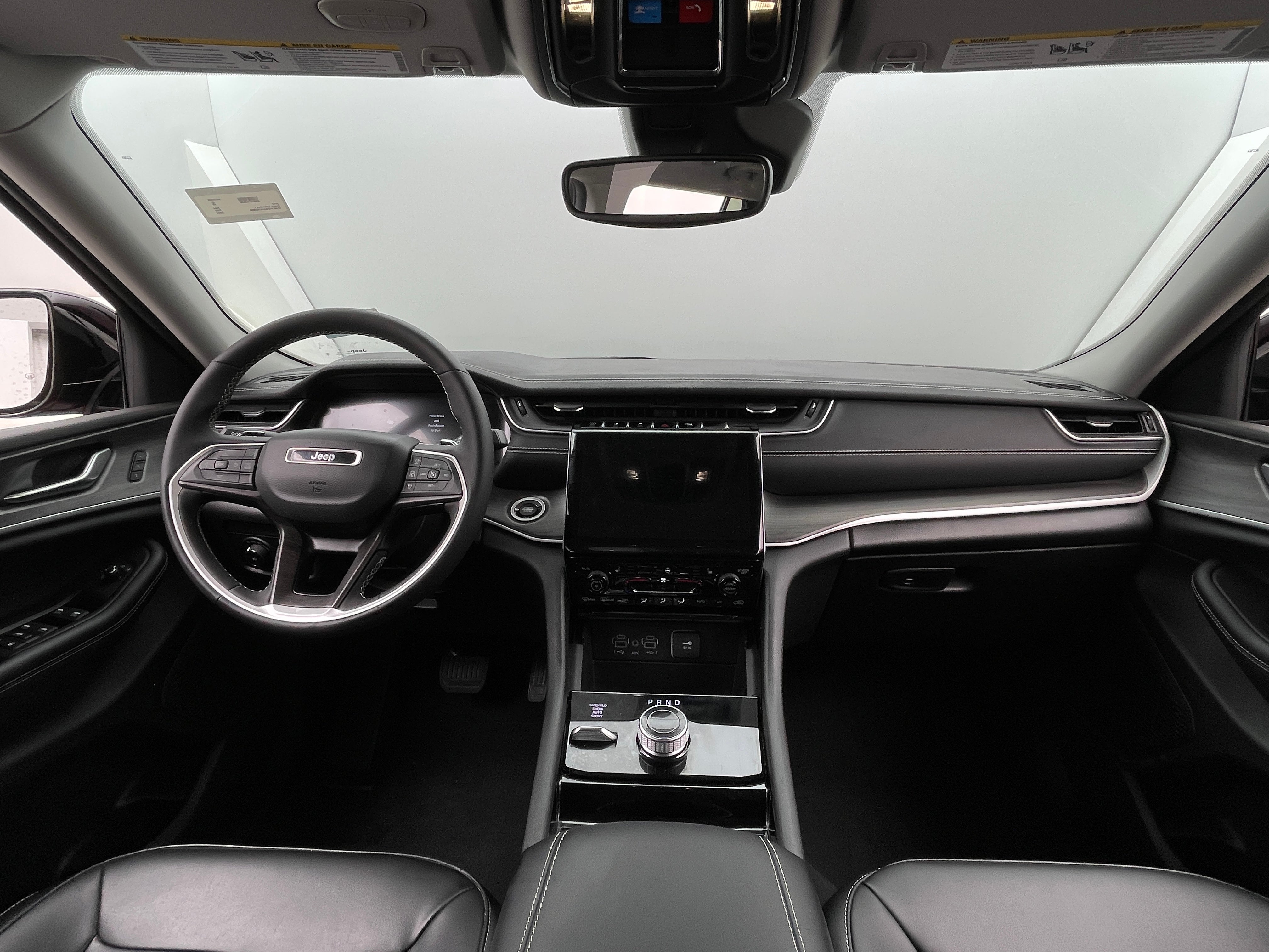 2023 Jeep Grand Cherokee L Limited Edition 2