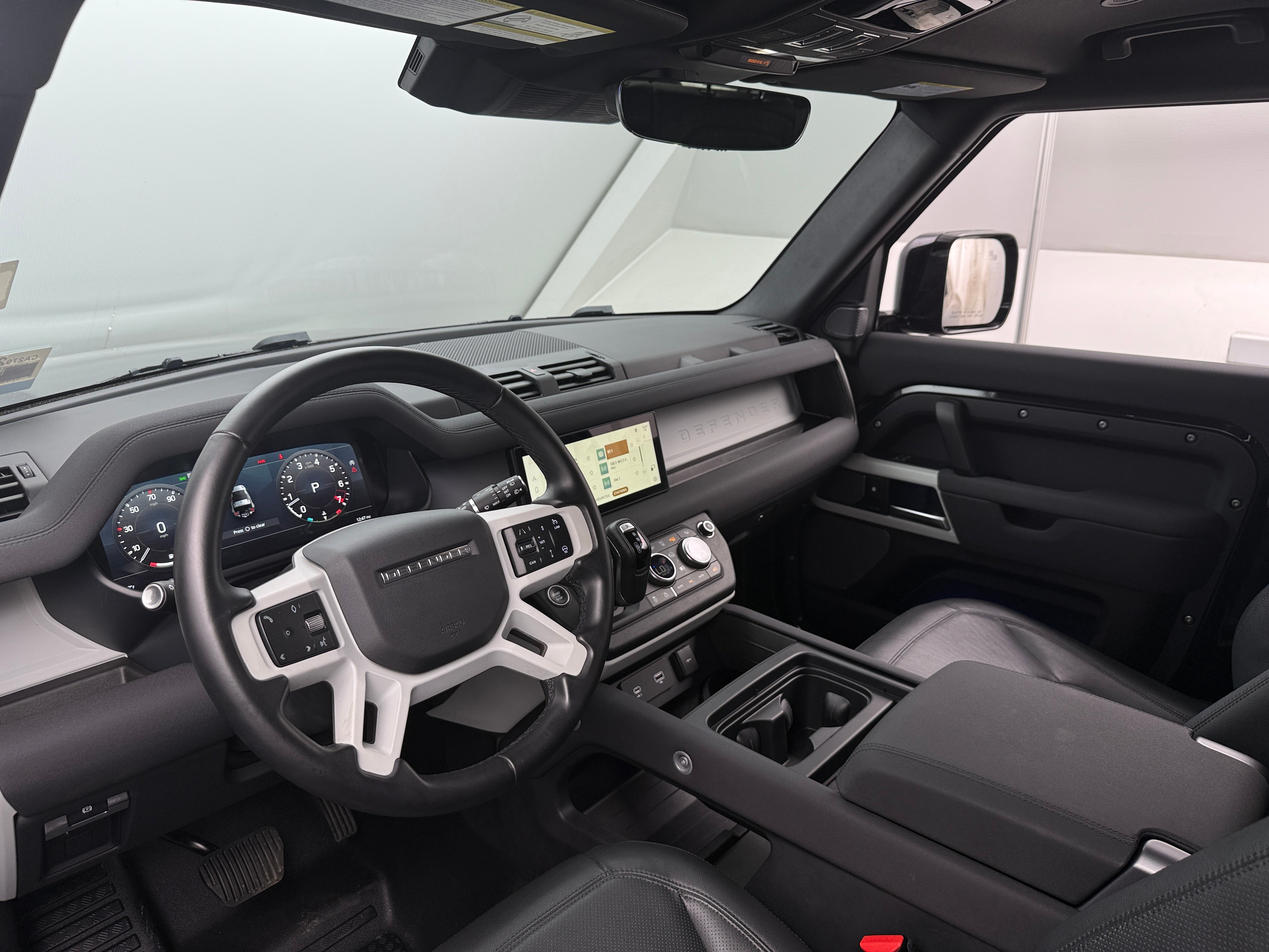 2023 Land Rover Defender 90 3
