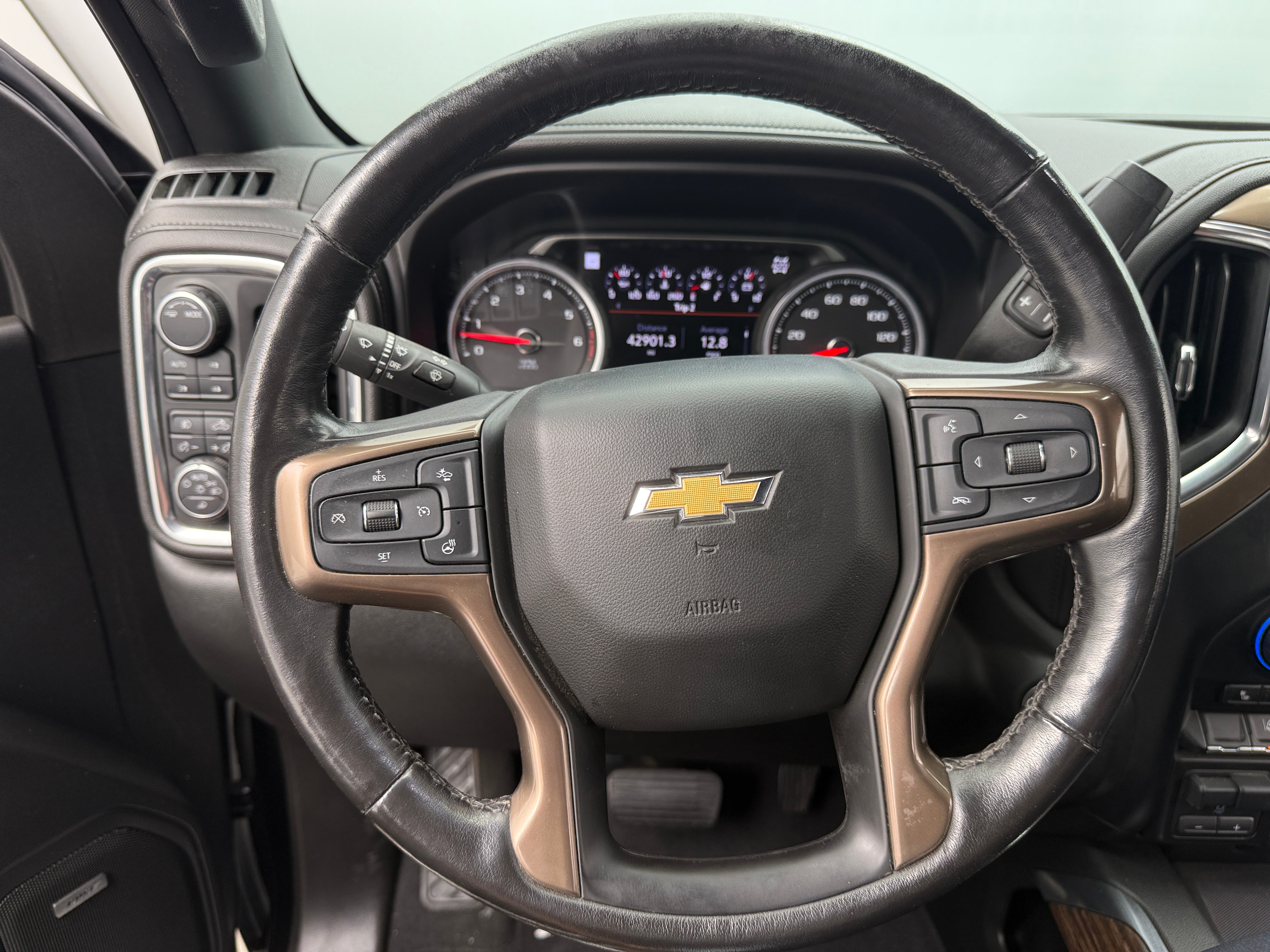 Thumbnail: 2020 Chevrolet Silverado 2500 - 4
