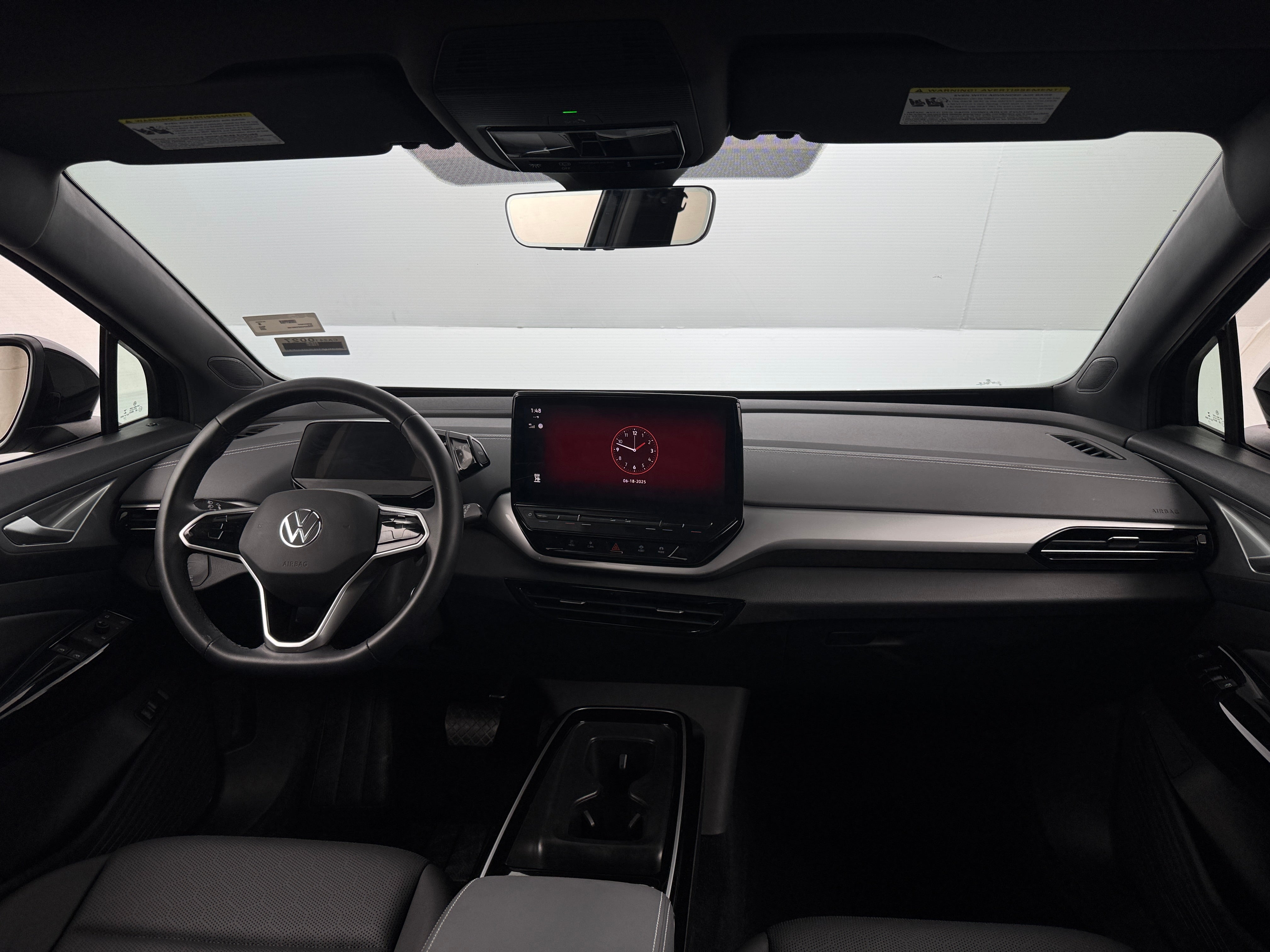 2023 Volkswagen ID.4 Pro S 2