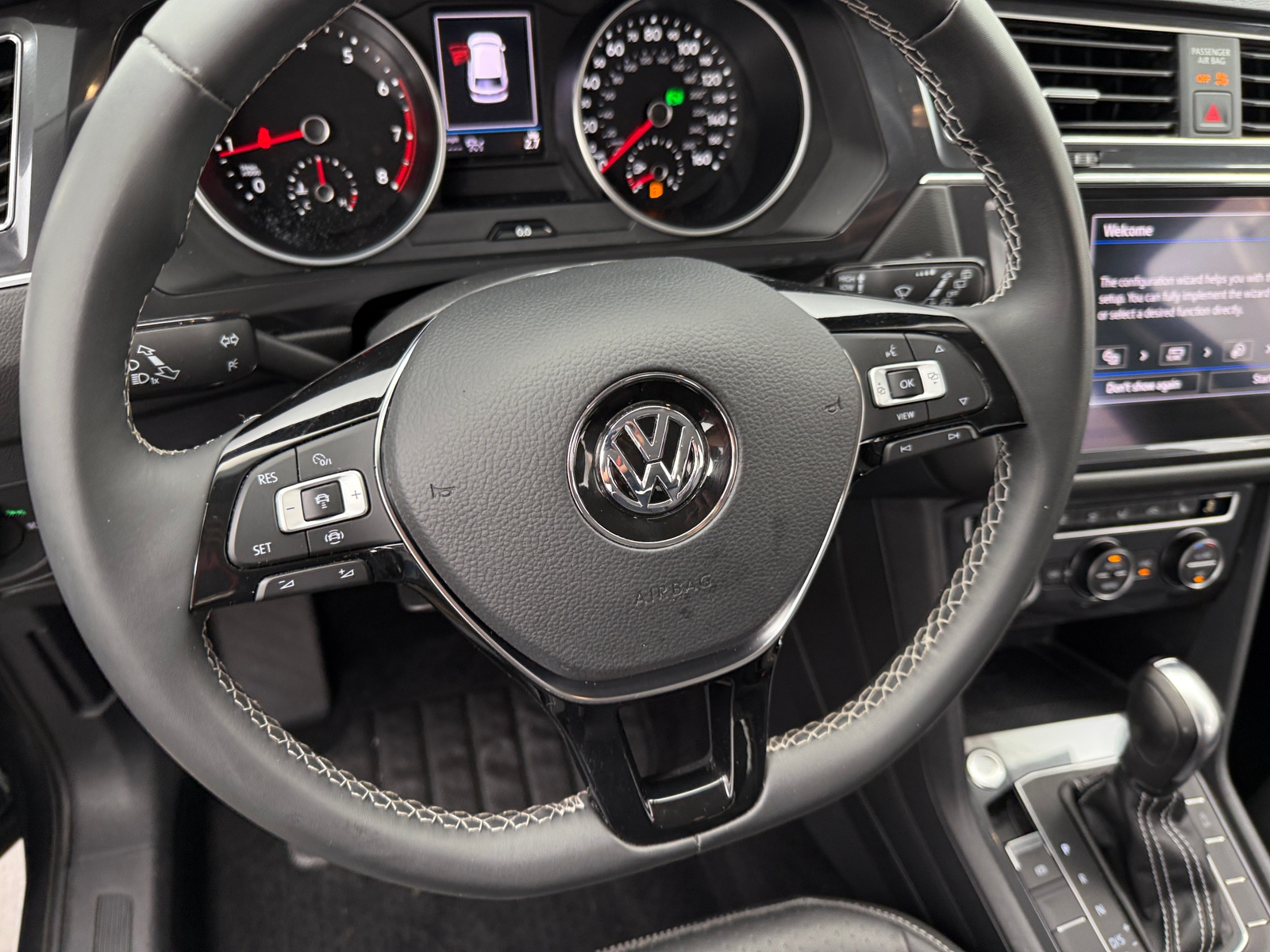 Thumbnail: 2021 Volkswagen Tiguan - 4