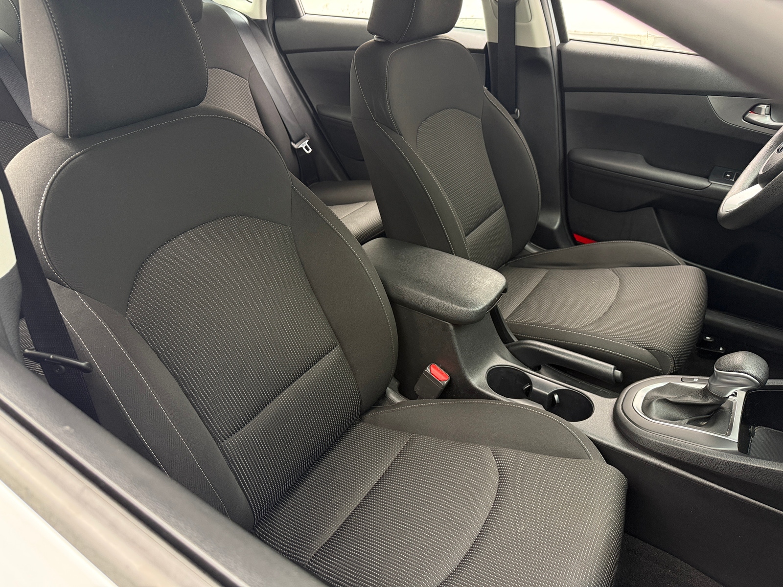 Thumbnail: 2021 Kia Forte - 2