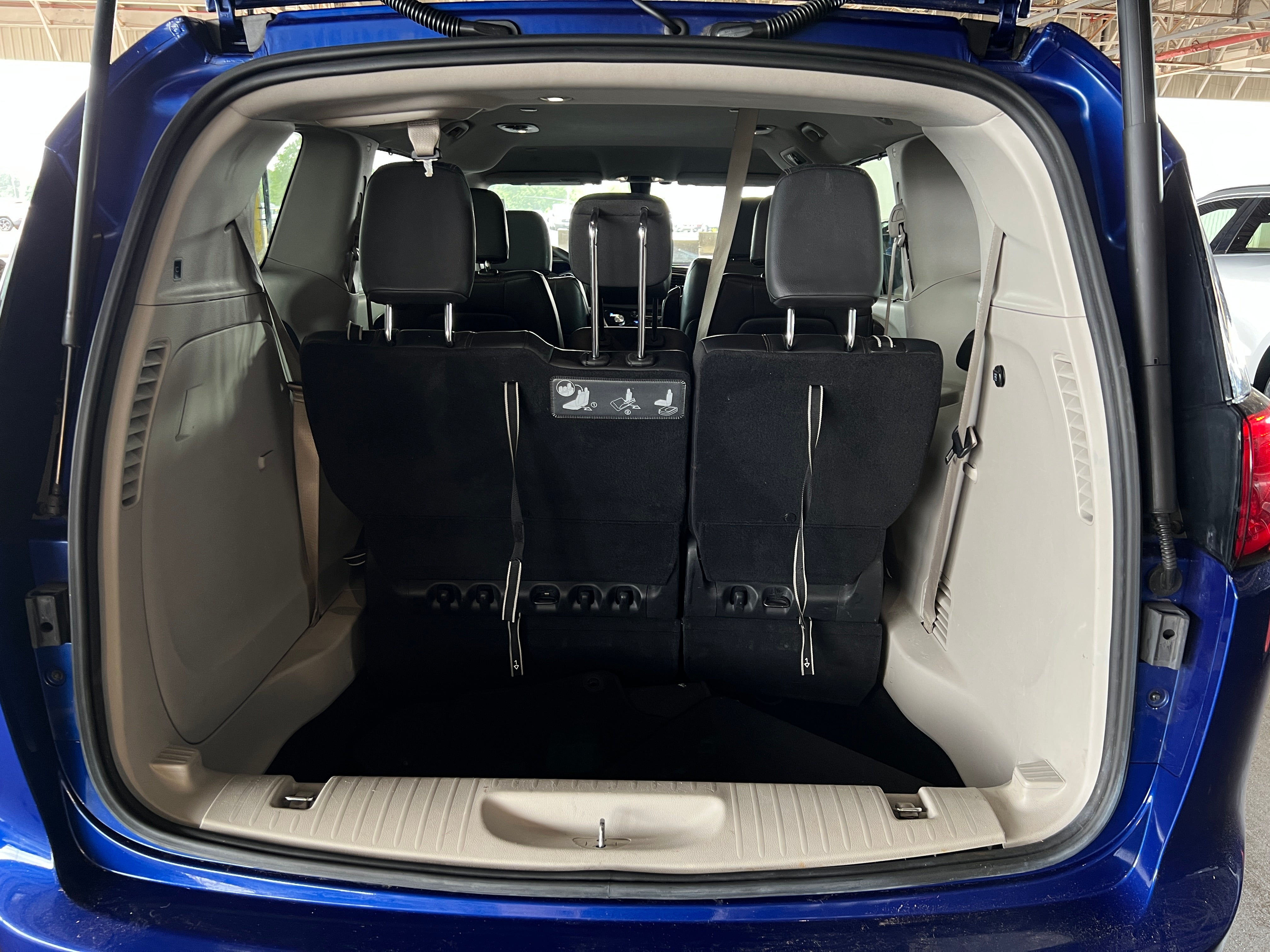 2018 Chrysler Pacifica Touring L 6