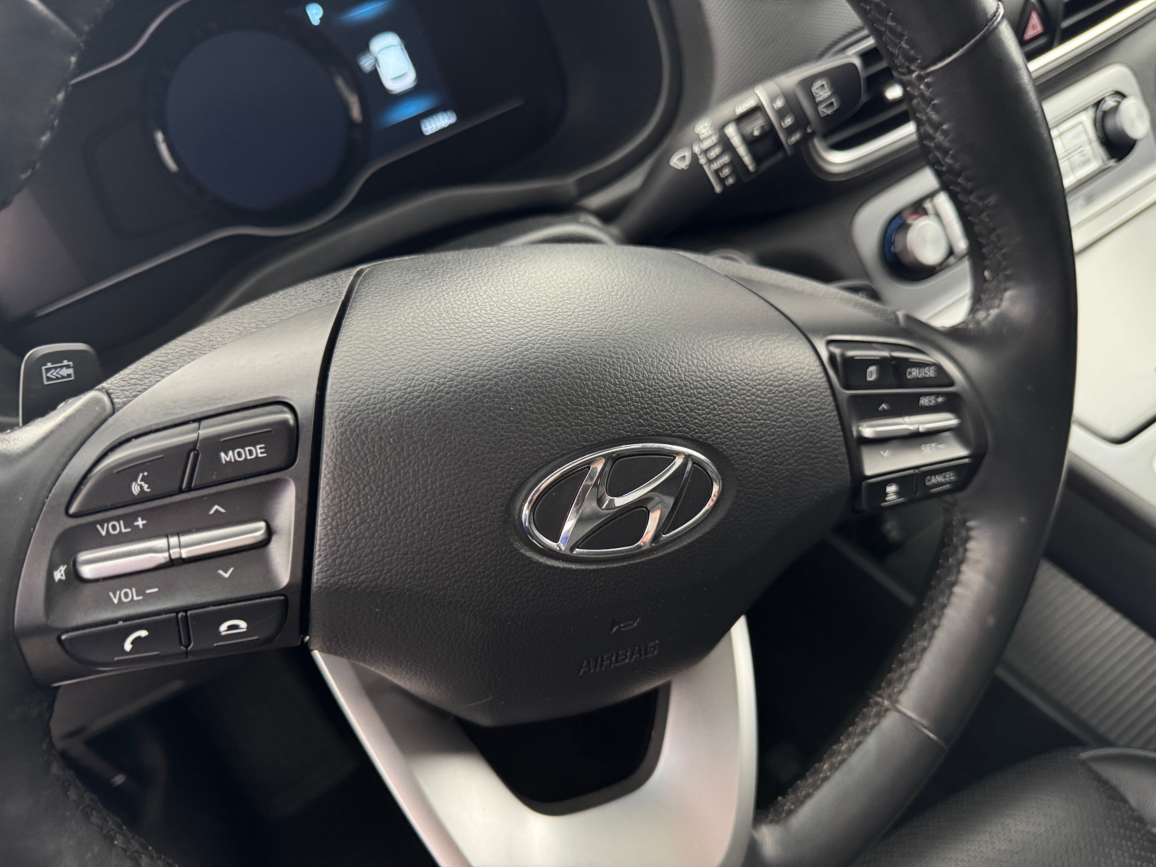 Thumbnail: 2021 Hyundai Kona - 4